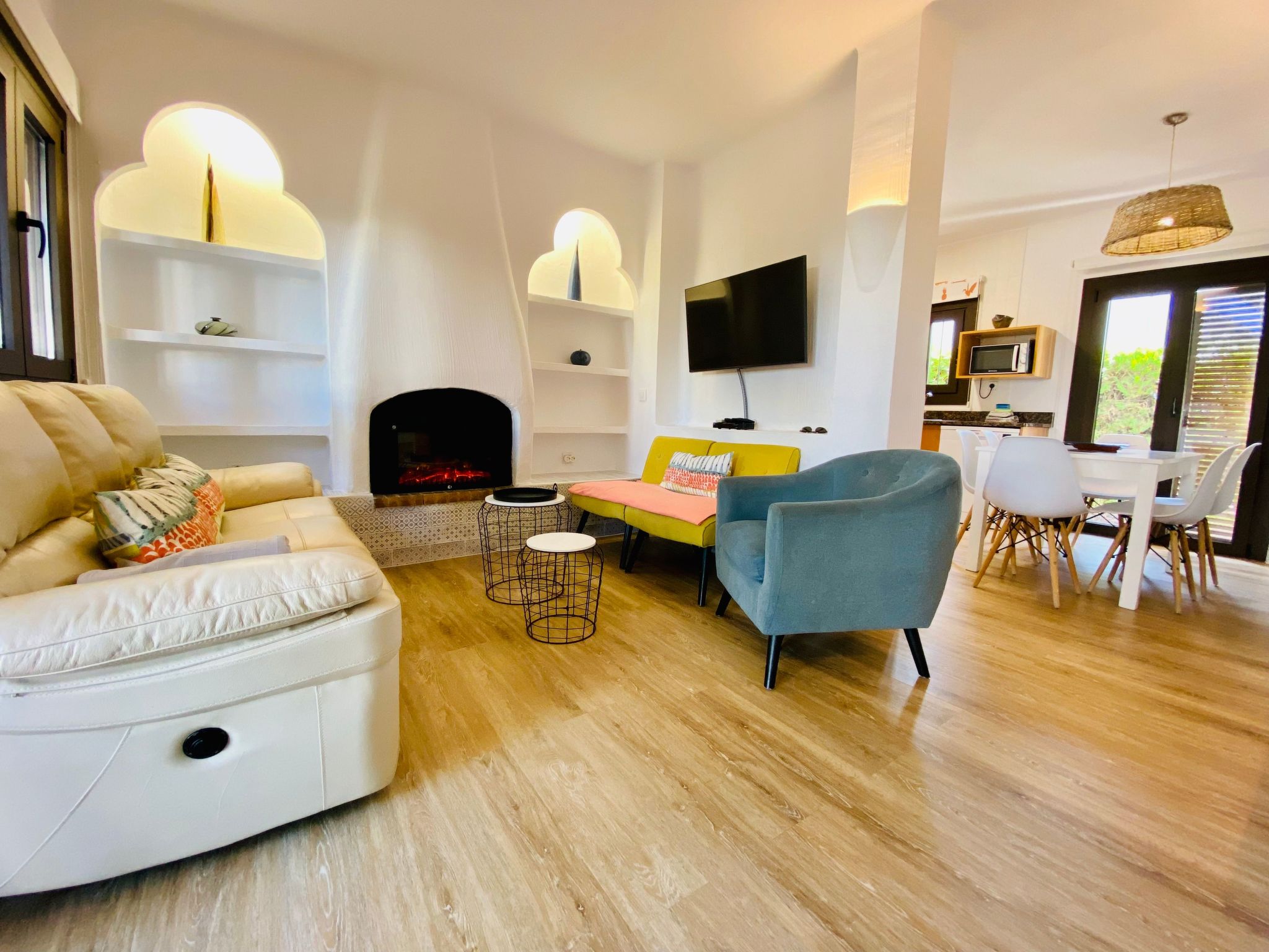 Pinyera mit Gemeinschaftspool - Image-tags.info