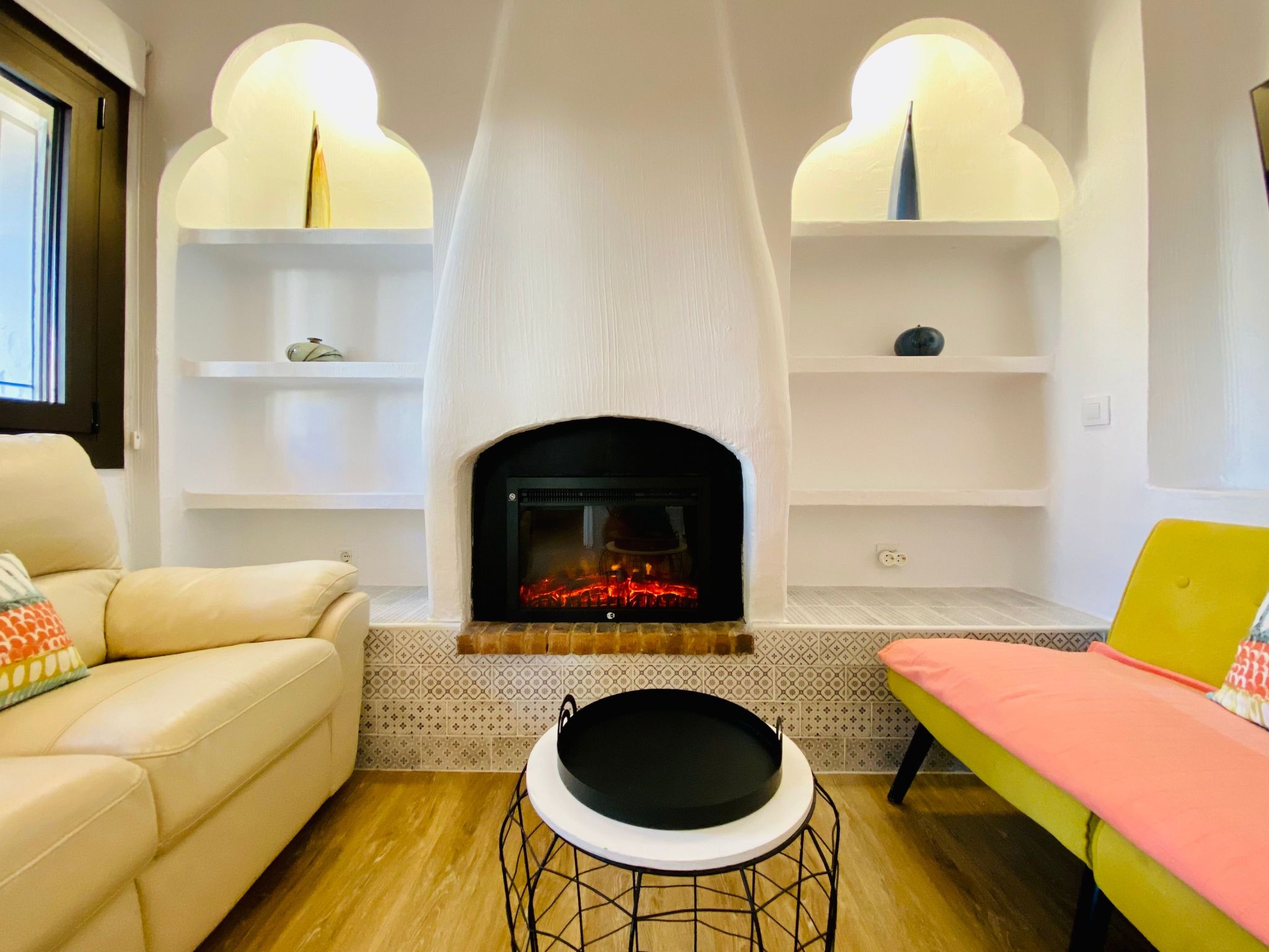 Pinyera mit Gemeinschaftspool - Image-tags.info