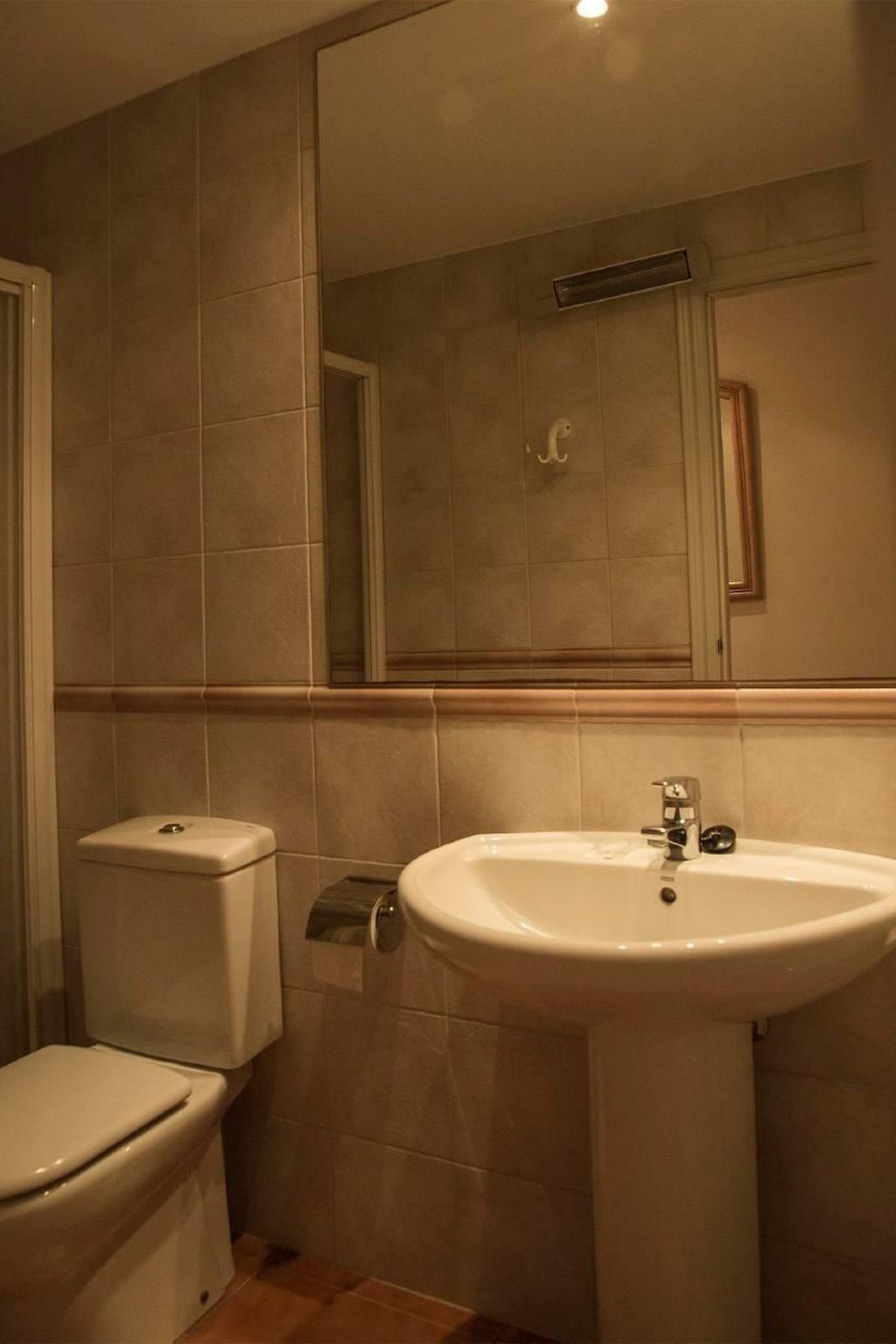 Moderne Ferienwohnung mit Pool und Garten - Image-tags.info