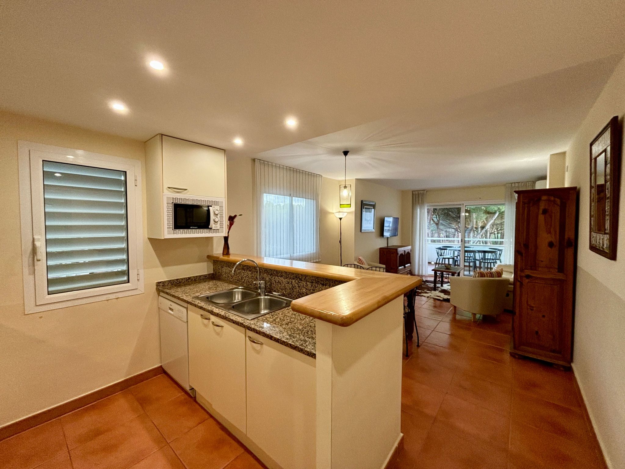 Moderne Ferienwohnung mit Pool und Garten - Image-tags.info