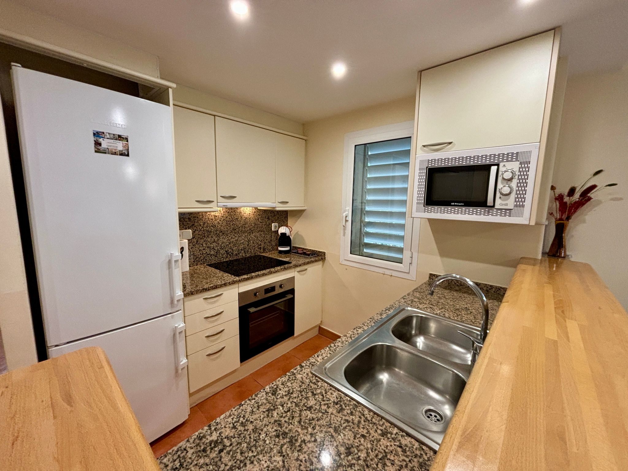 Moderne Ferienwohnung mit Pool und Garten - Image-tags.info