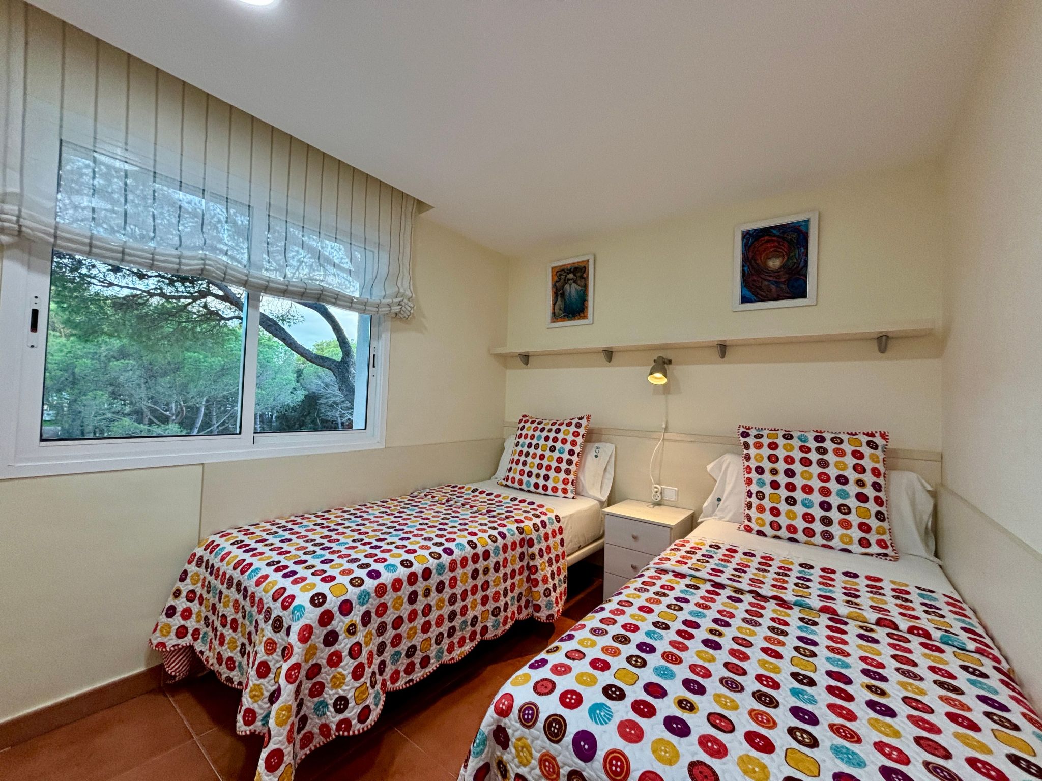 Moderne Ferienwohnung mit Pool und Garten - Image-tags.info