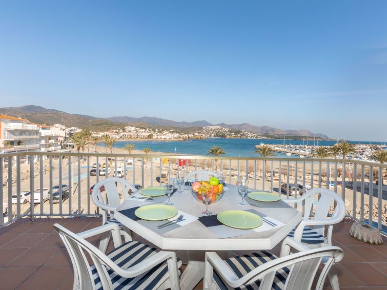 Search and Stay destination Llançà, CT - Spain from AU$ 233. Tamariu II