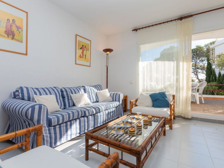 Search and Stay destination Llançà, CT - Spain from AU$ 376. Residencial Cap de Grifeu