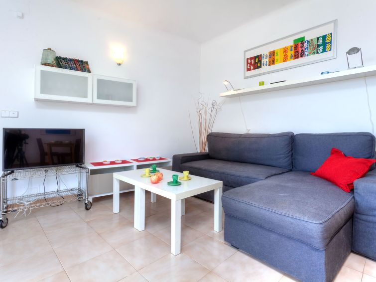 Search and Stay destination Llançà, CT - Spain from AU$ 229. Cap Ras