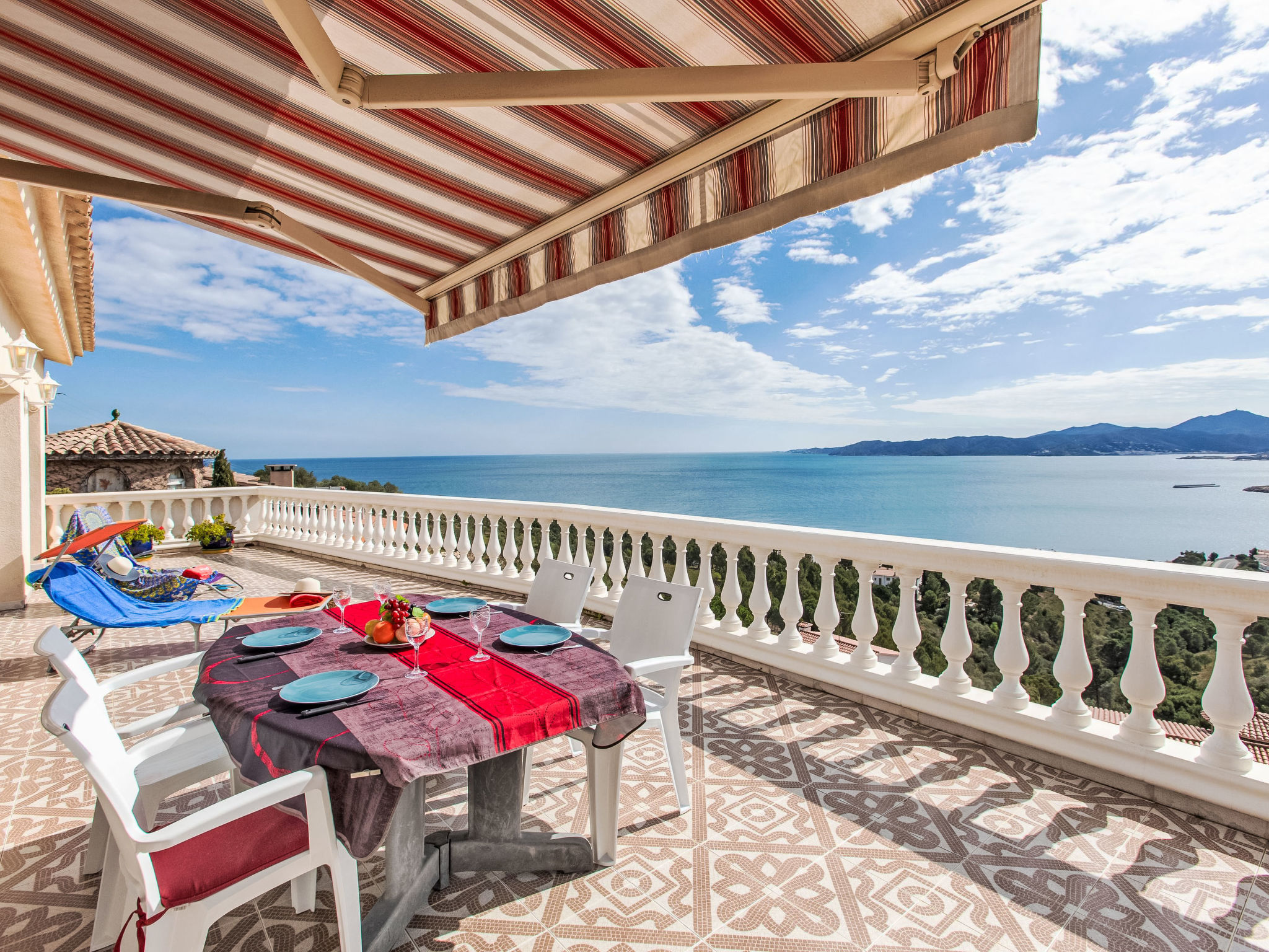 Bellavista Accommodation in Llançà