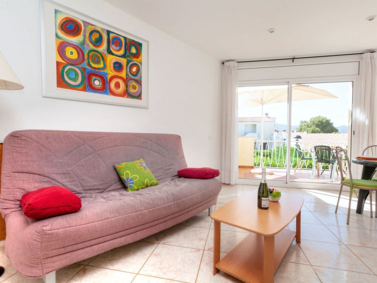 Search and Stay destination Llançà, CT - Spain from AU$ 197. Palmiers I