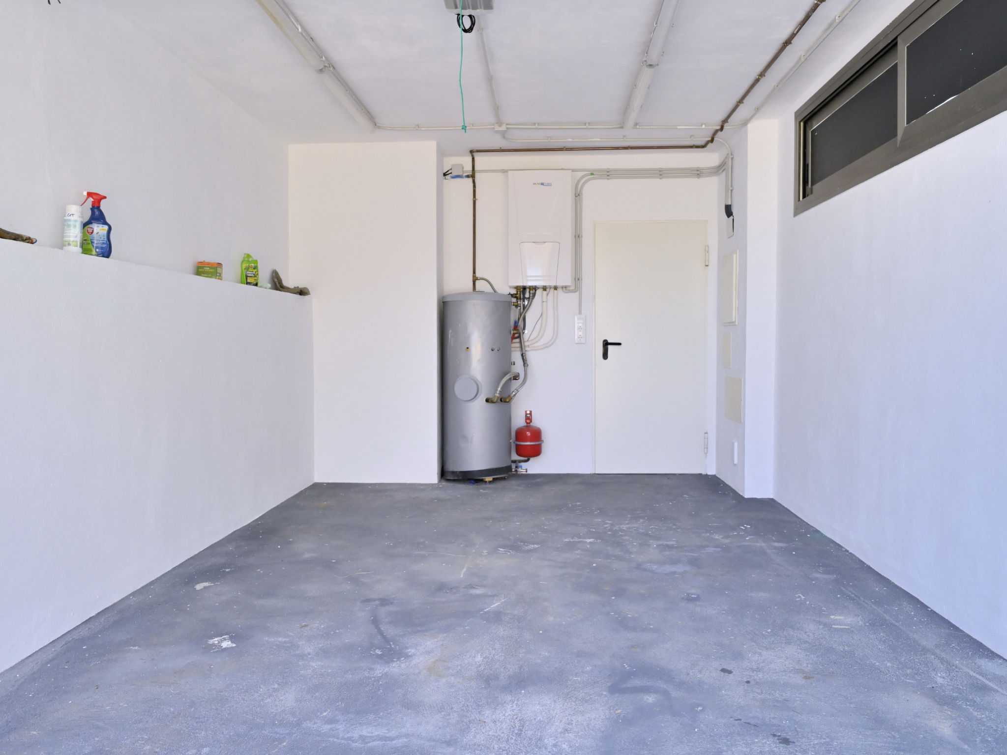 Photo of WELCS VILLA MODERNA 031 EMP con Piscina y Vistas