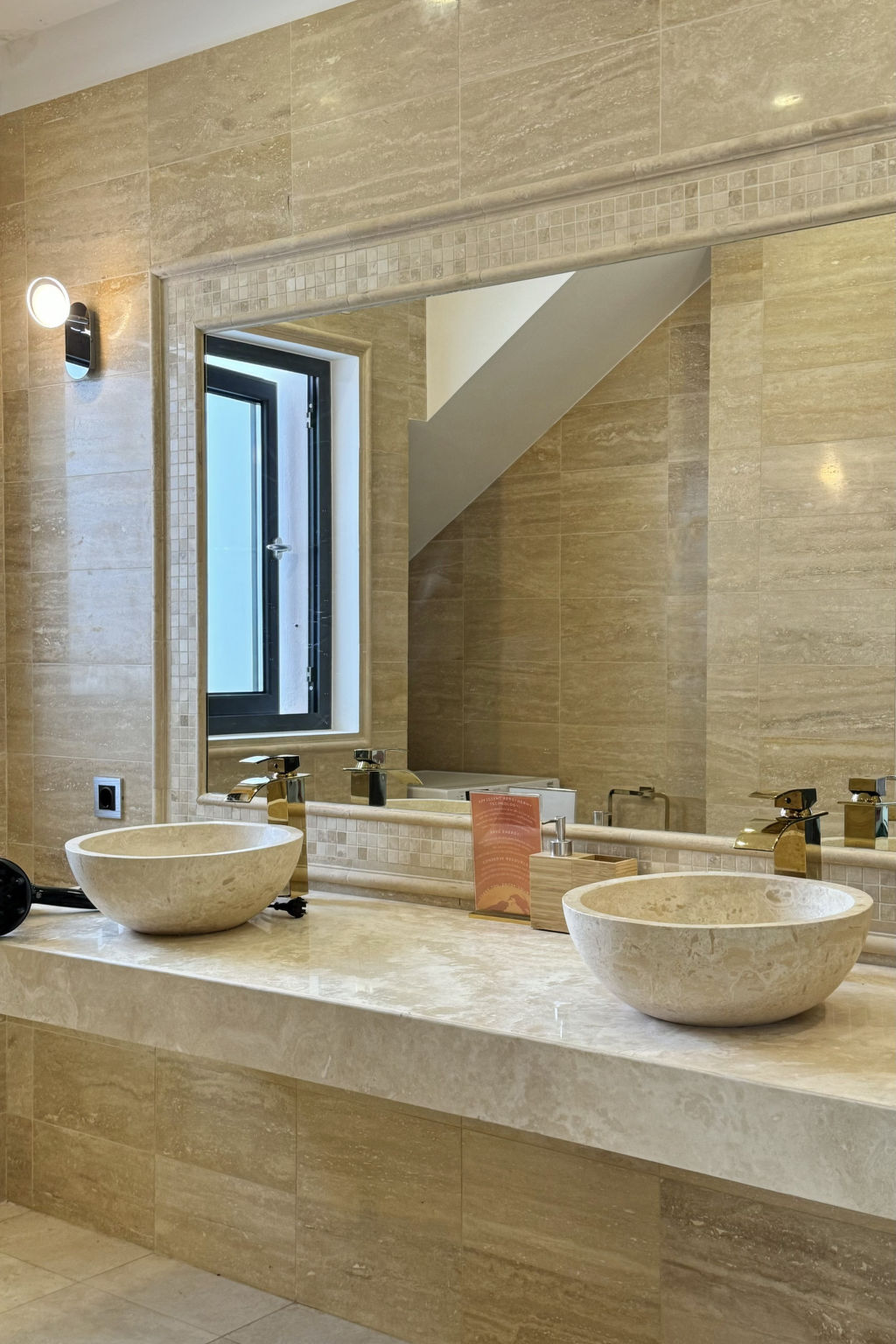 Photo of WELCS VILLA DE LUJO 177 EMP con piscina privada