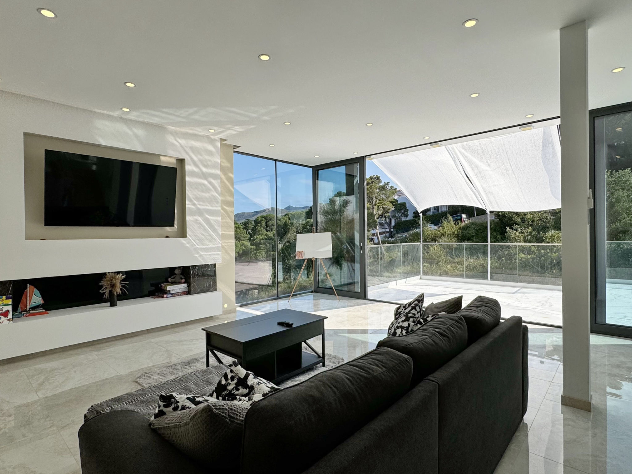 Photo of WELCS VILLA DE LUJO 177 EMP con piscina privada