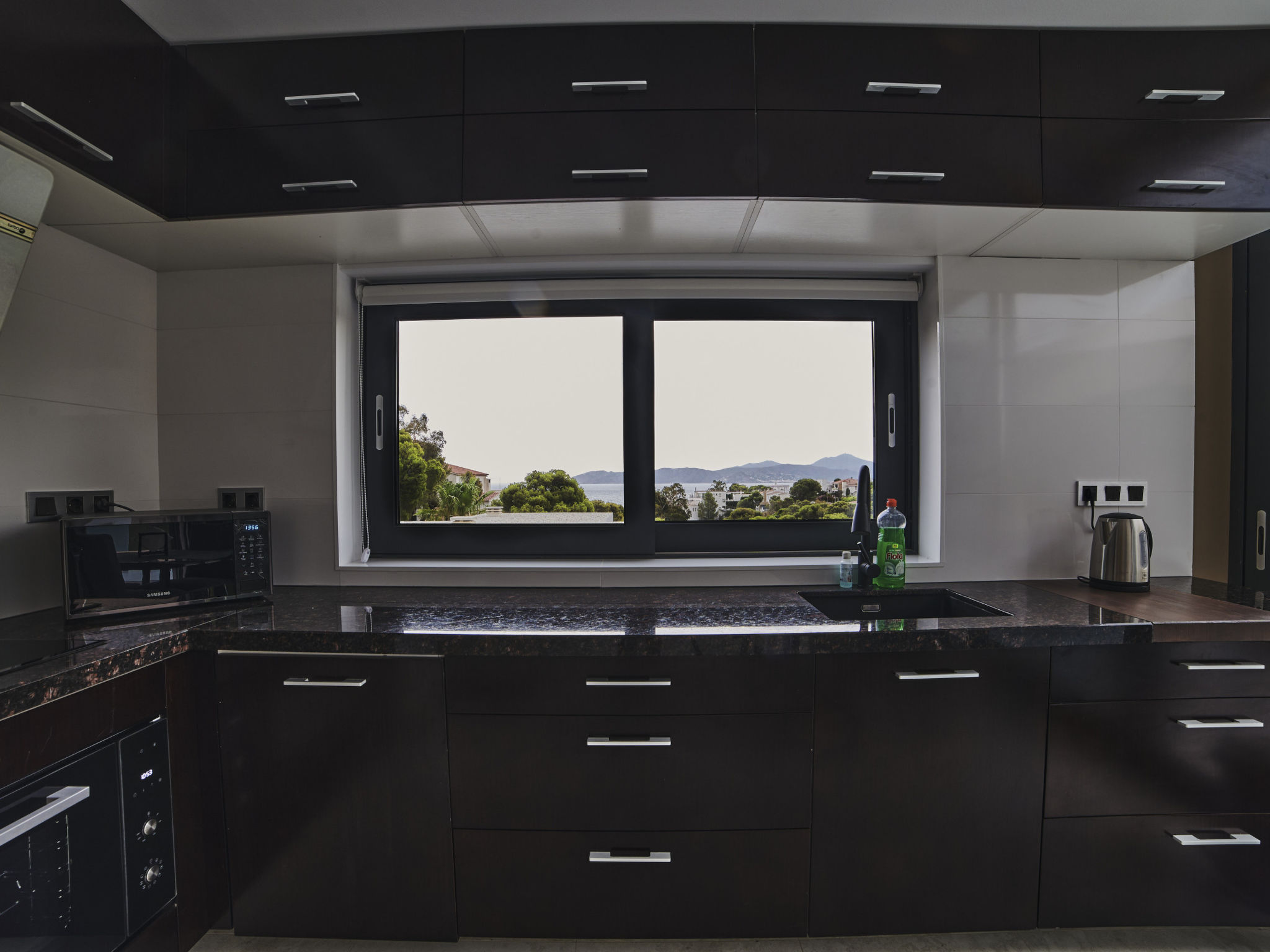 Photo of WELCS VILLA MODERNA 097 EMP con piscina