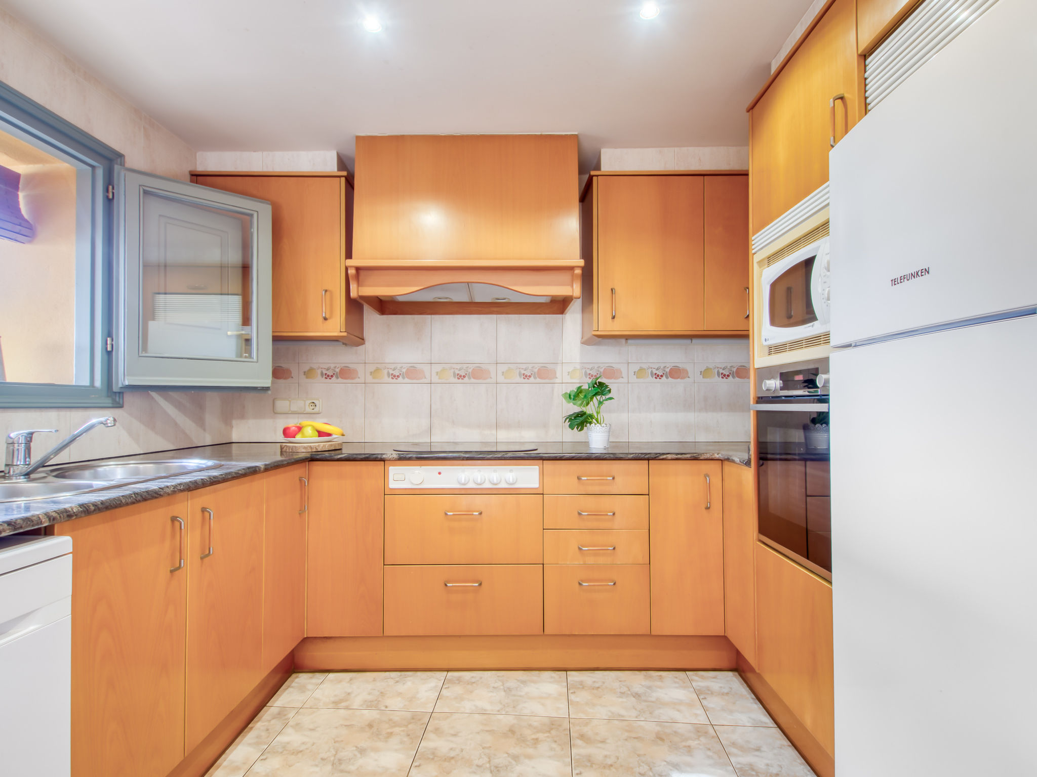 Maison Ca l'Andreu – Cuisine et coin repas, photo 39 sur 64
