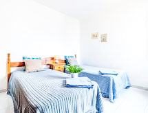 Zonnig appartement Els Jardins III in Roses - thumbnail 3