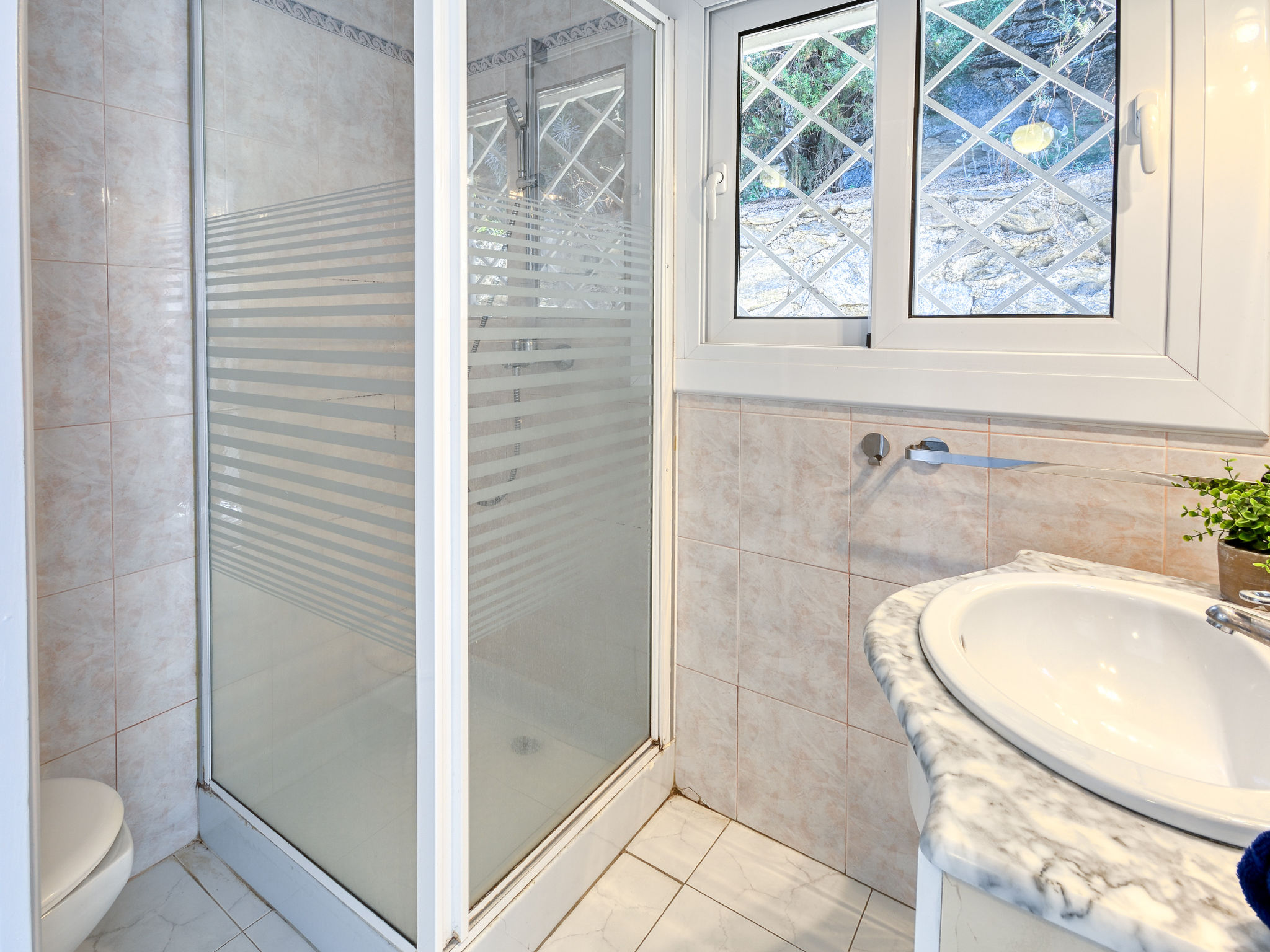 Villa Cecilia-Drinnen