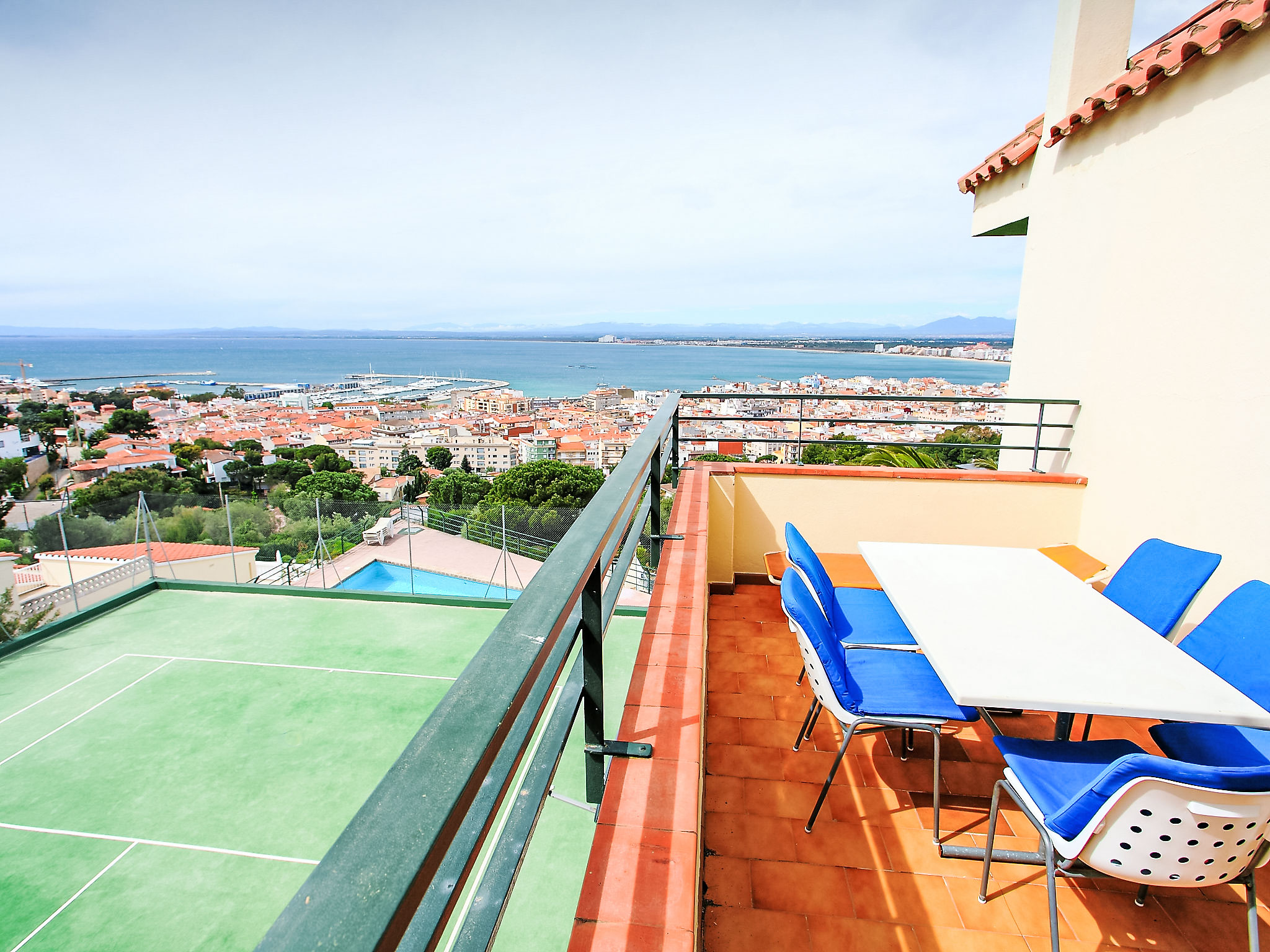 Photo of Las Alondras