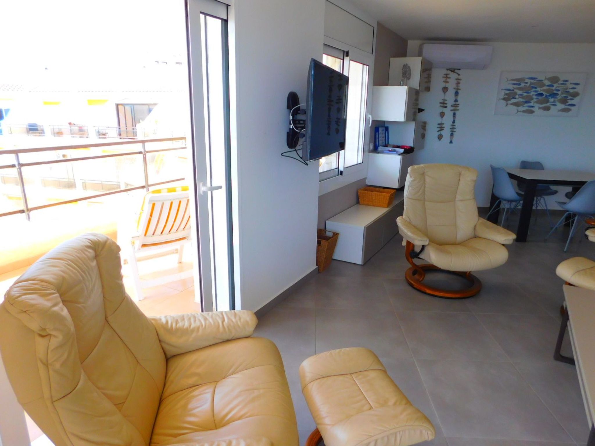 Photo of Appartement in Roses mit Großer Terrasse und Meerblick