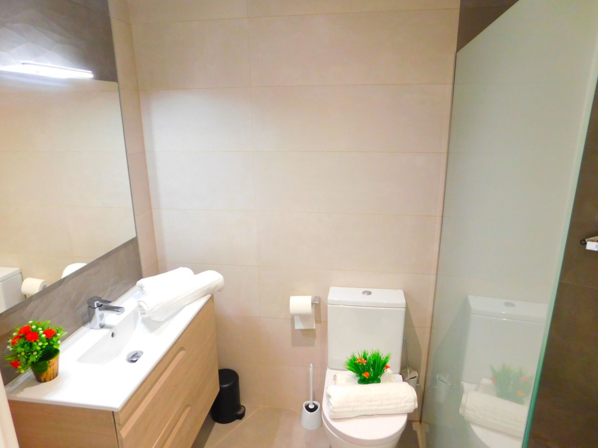 Photo of Appartement in Roses mit Großer Terrasse und Meerblick