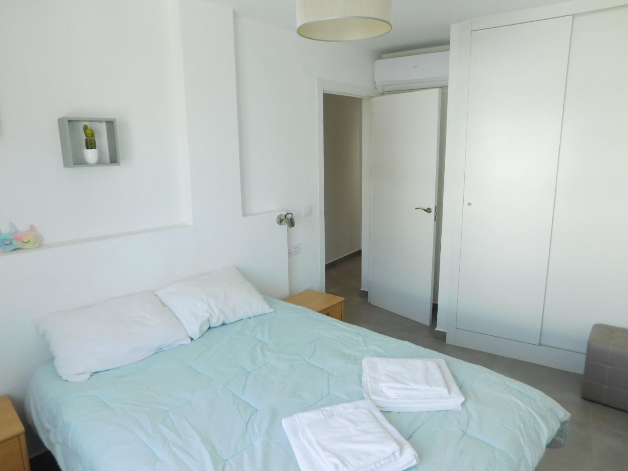 Photo of Appartement in Roses mit Großer Terrasse und Meerblick