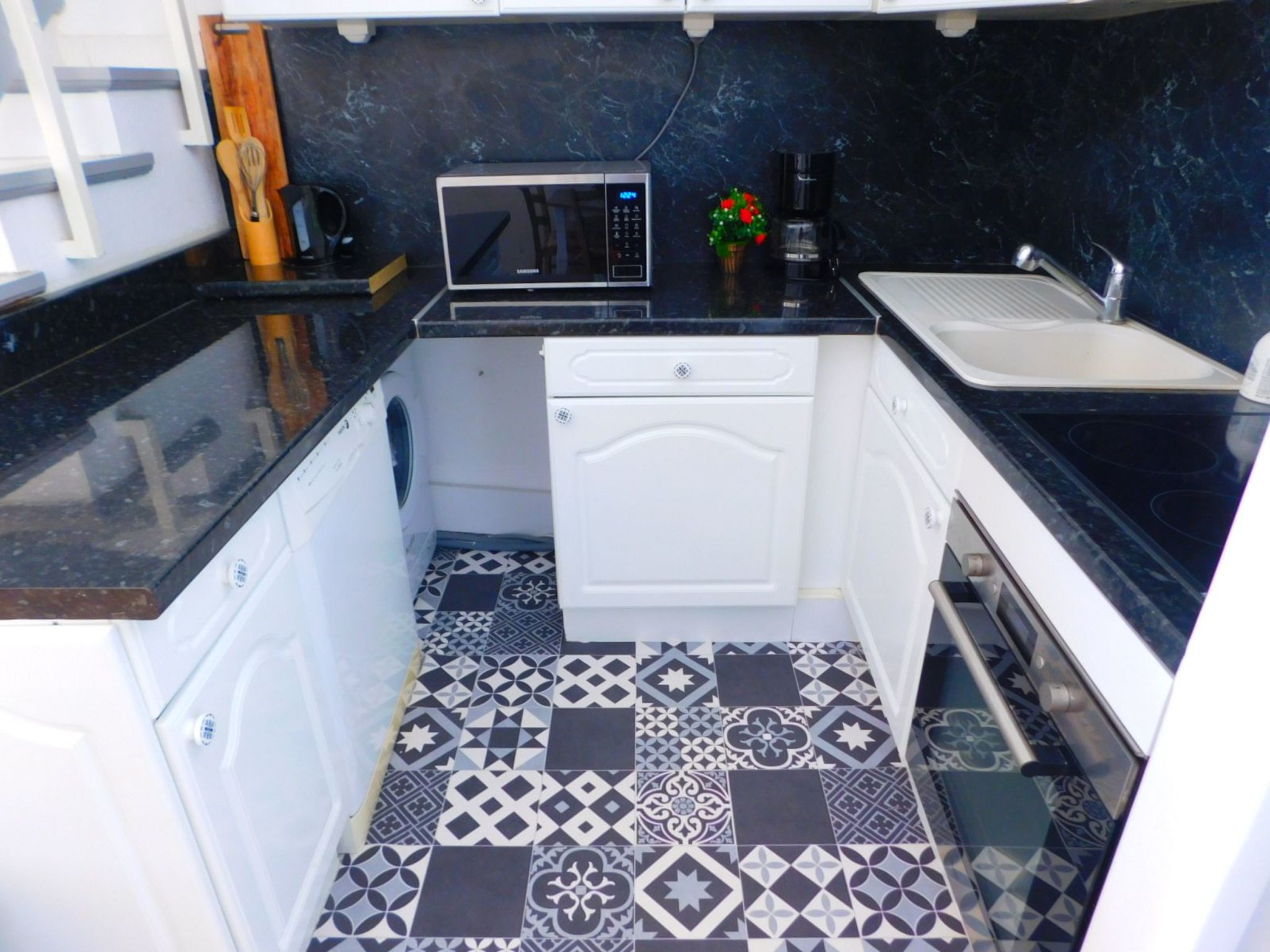 mit privatem Garten und Terrasse