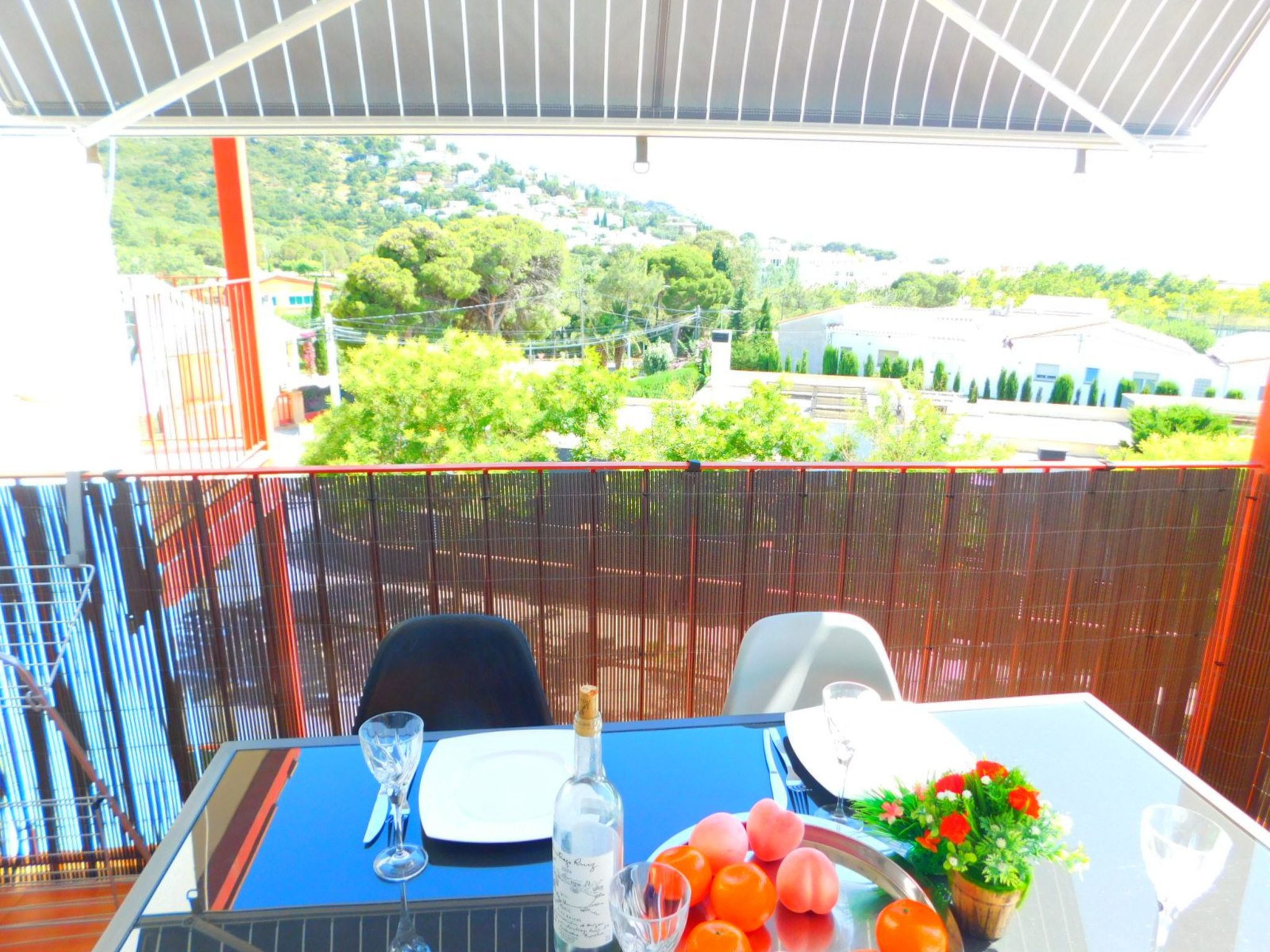 Wohnung mit 2 Schlafzimmern, Schwimmbad und Parkplatz in Mas Oliva, Roses