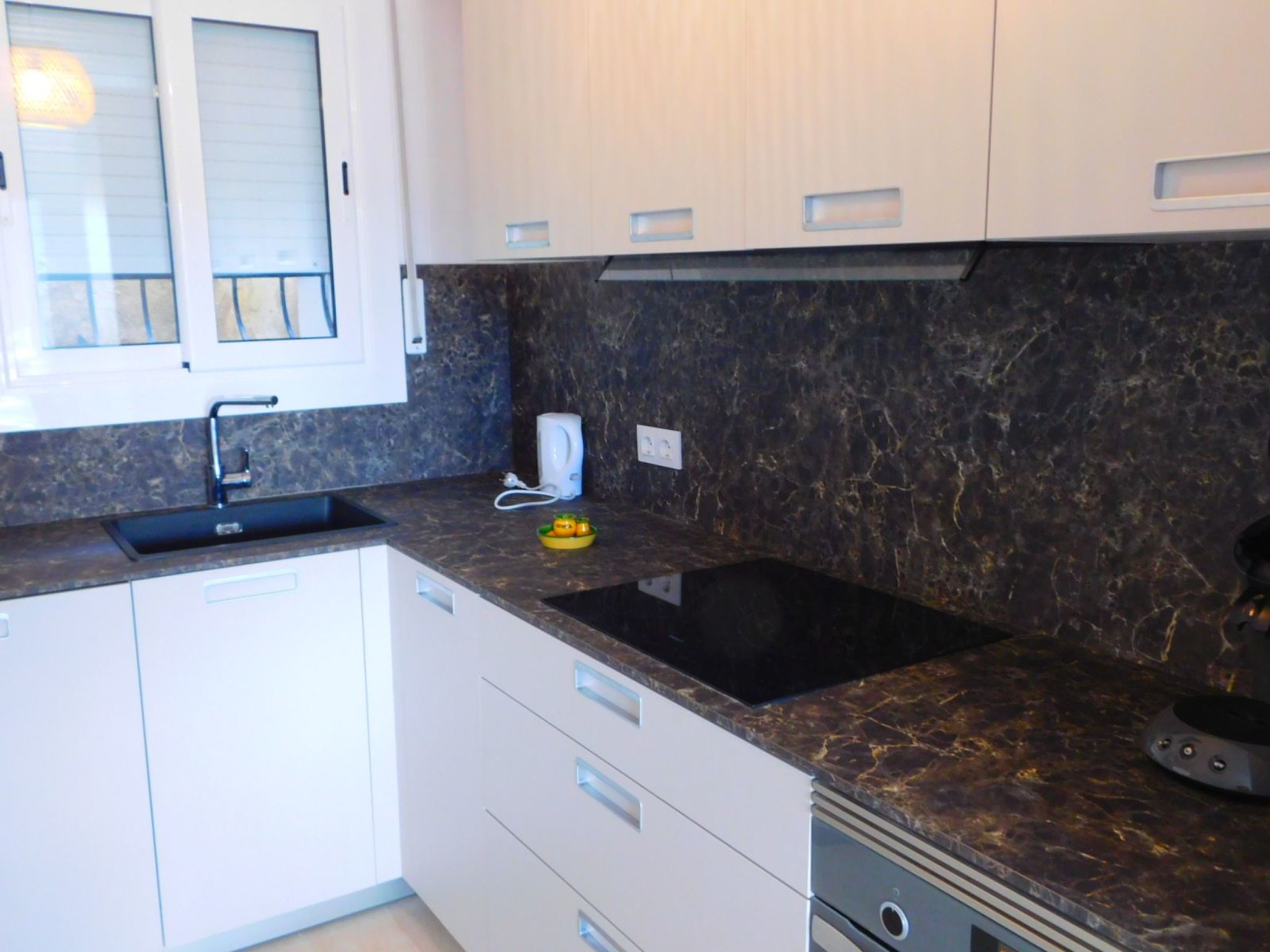 Photo of A-239 Ferienwohnung, Meerblick, Roses