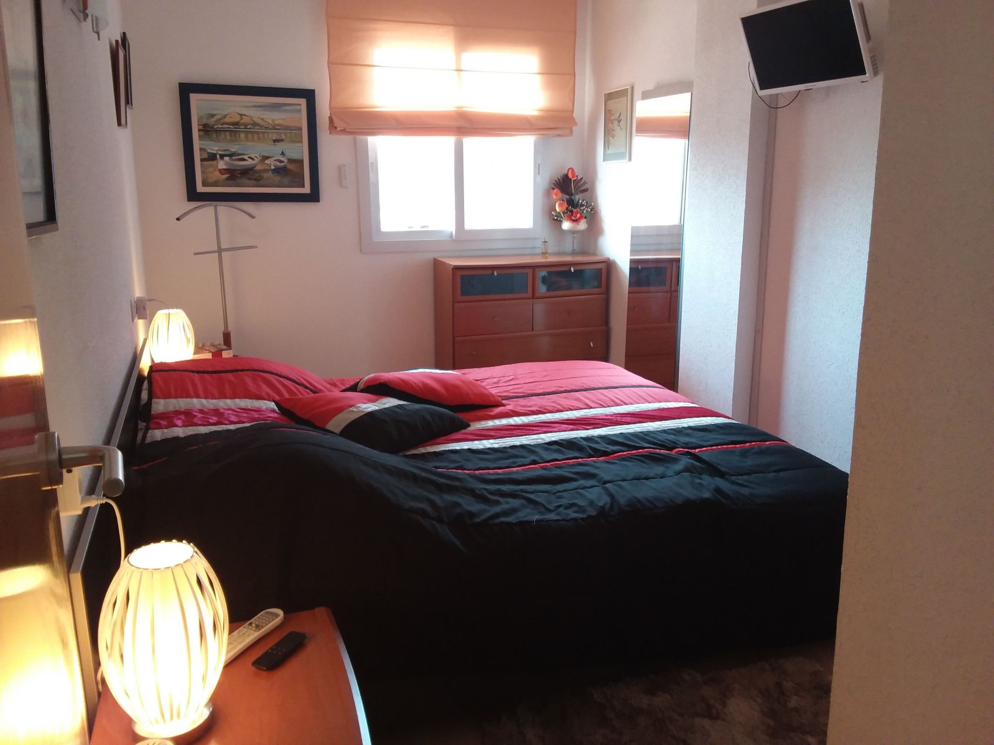 Photo of Appartement in Roses mit Grill, gemeinschaftlichem Pool und Terrasse