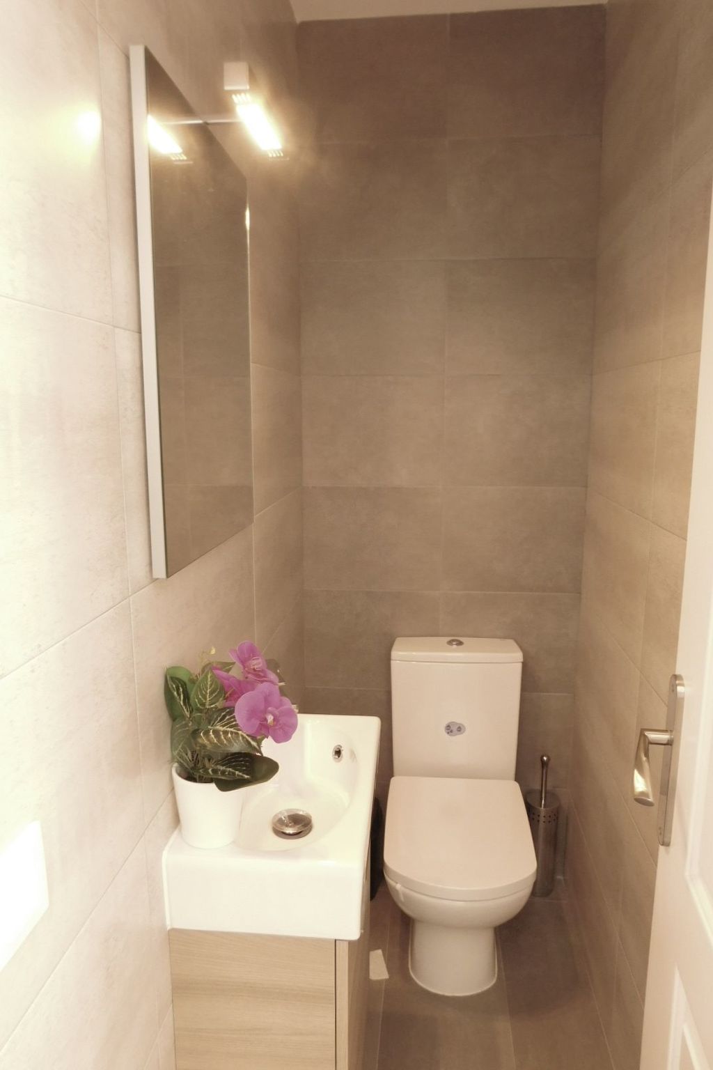 Renoviertes Ferienhaus in Roses mit Terrasse