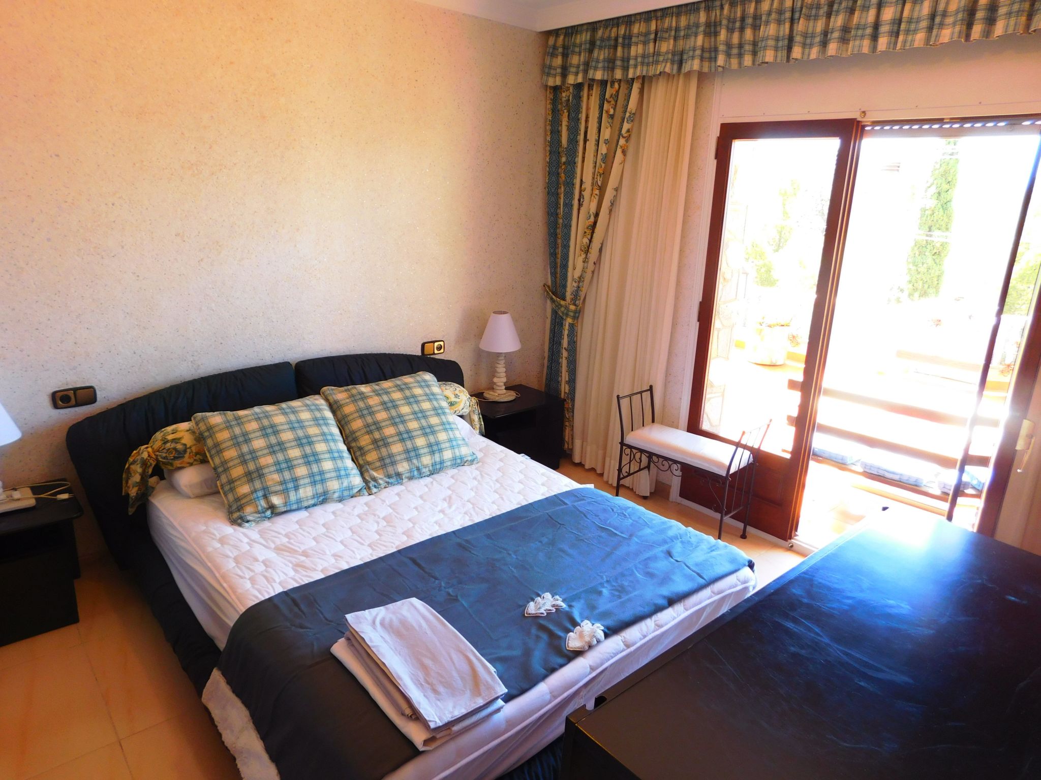 Photo of Wunderschönes Ferienhaus in Roses mit Großer Terrasse