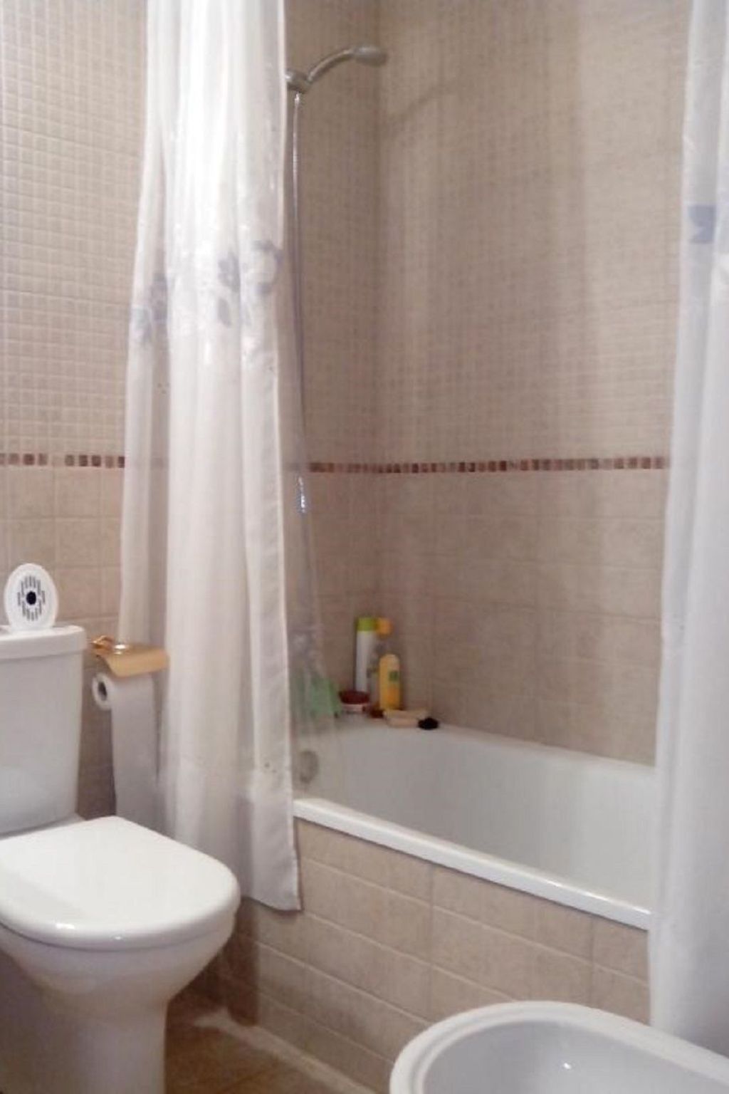 Wohnung mit privatem Garten am Strand-Image-tags.info