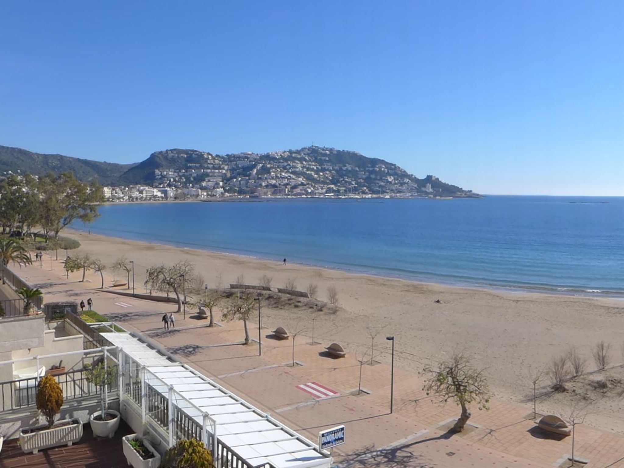 Photo of Wohnung mit Wasserblick