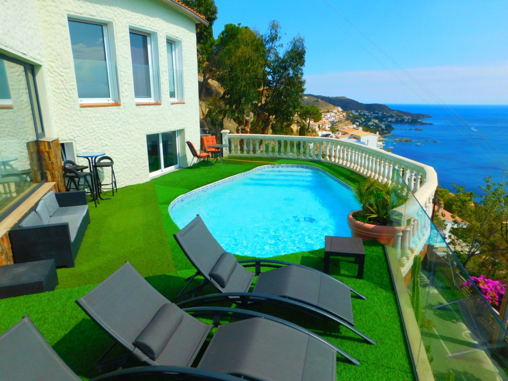 Mit einzigartigem Meerblick