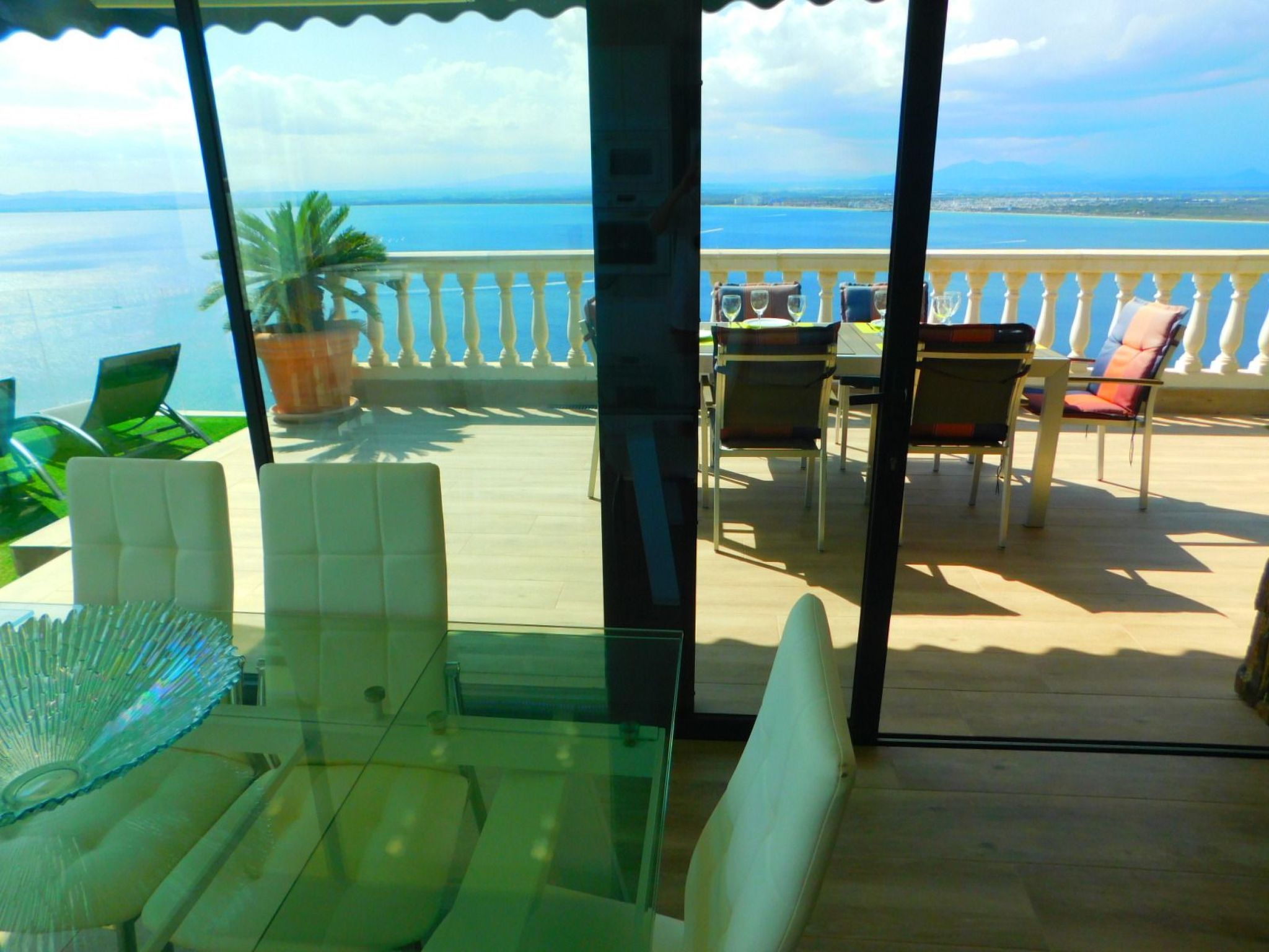 Mit einzigartigem Meerblick-Image-tags.info