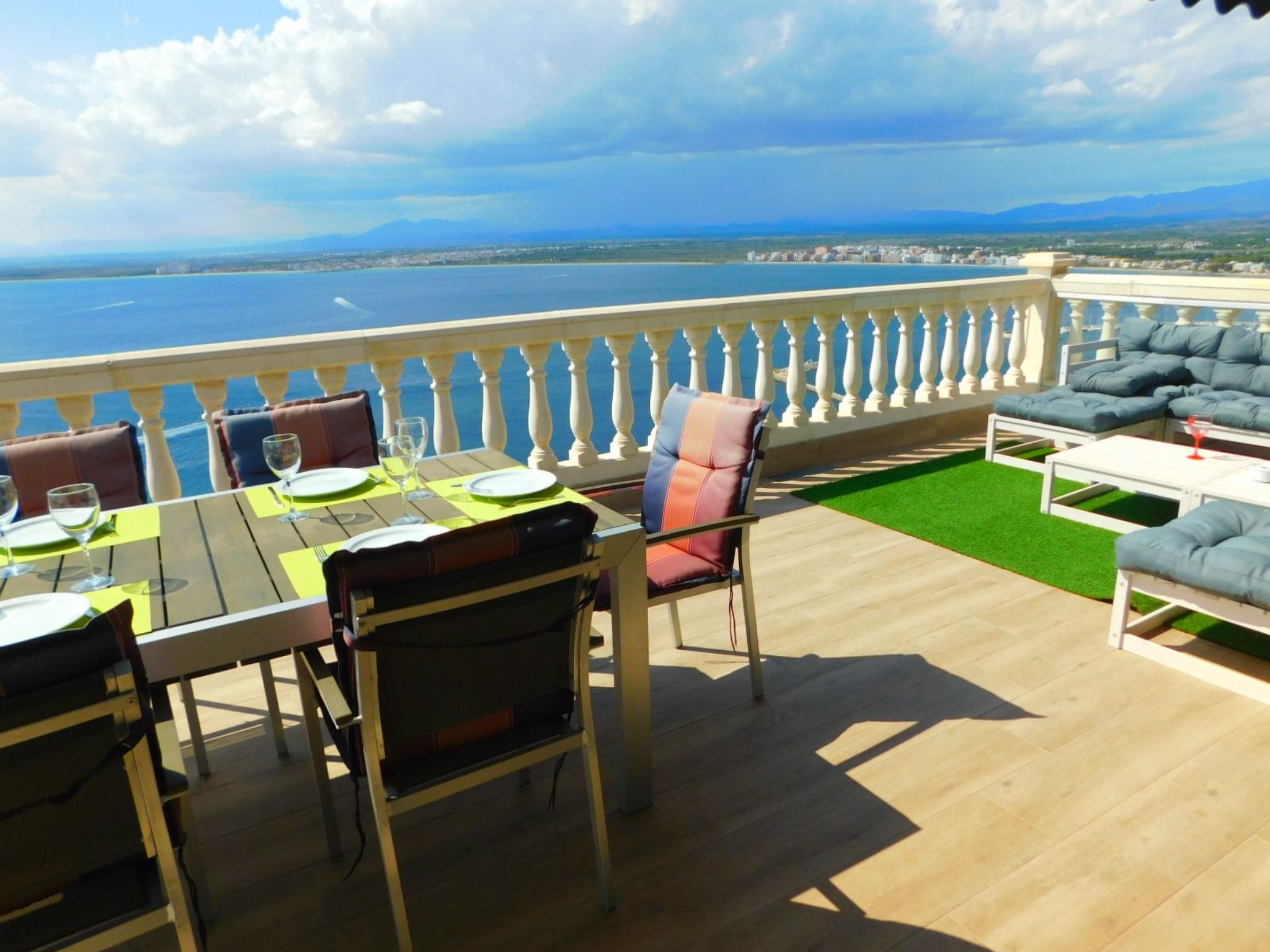 Mit einzigartigem Meerblick-Image-tags.info