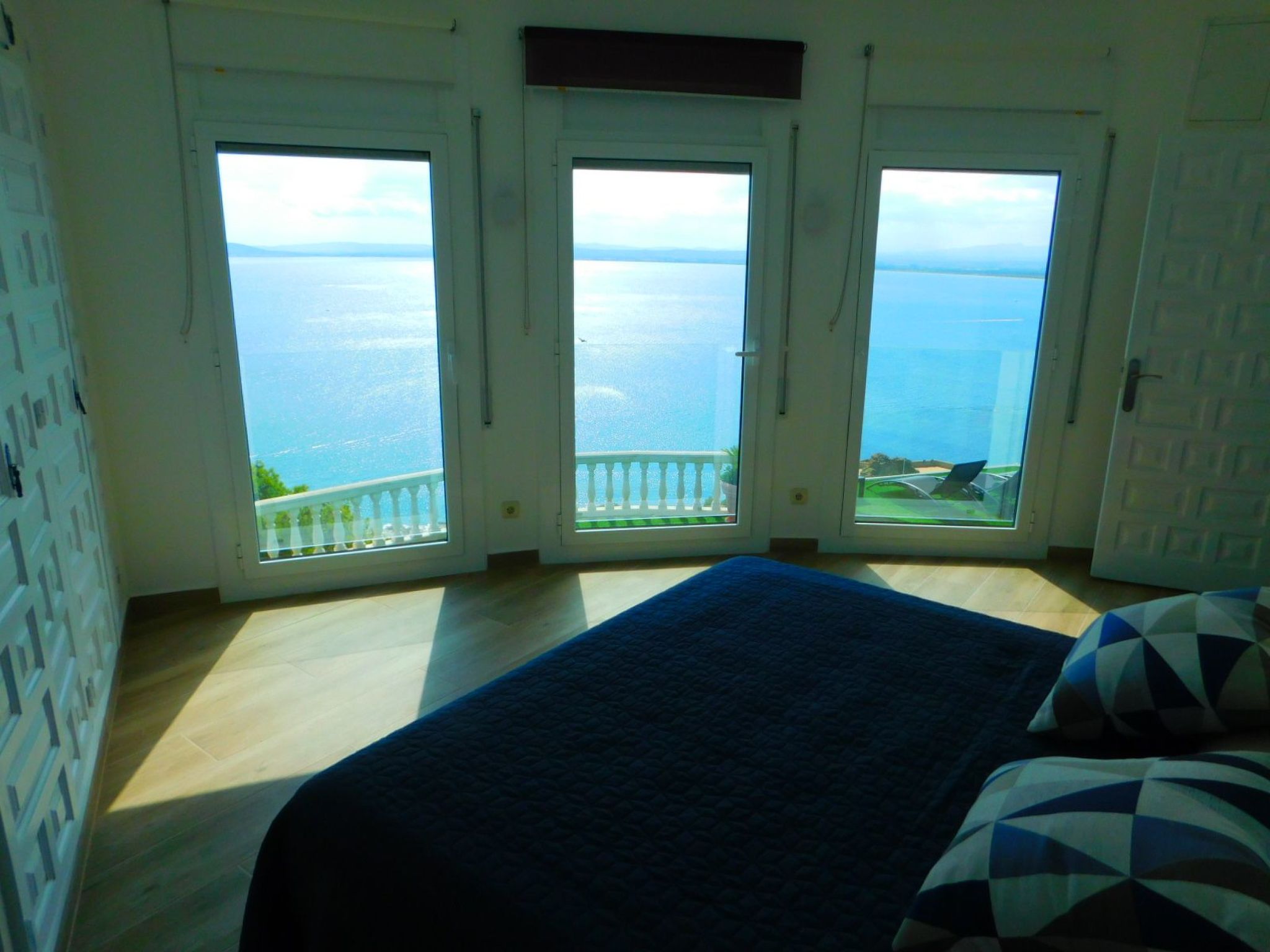 Mit einzigartigem Meerblick-Image-tags.info