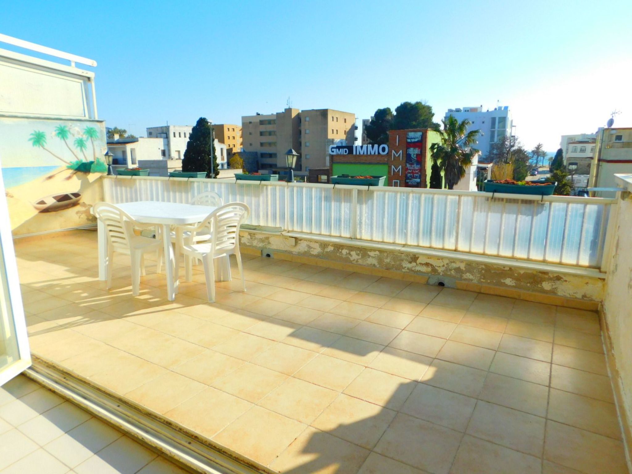 Ferienvermietung Penthouse mit schöner Terrasse 200m vom Strand Salatar, Roses