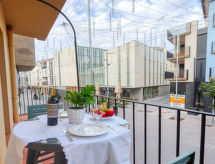Centro peatonal Roses