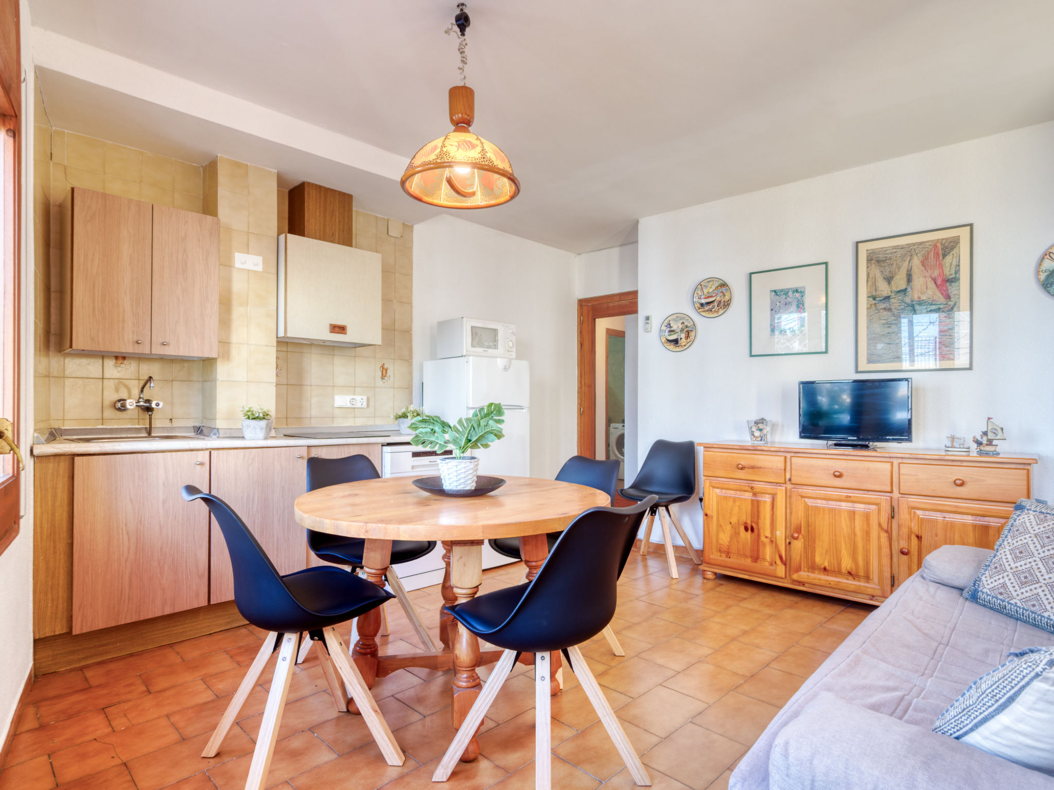 Photo of Centro peatonal Roses