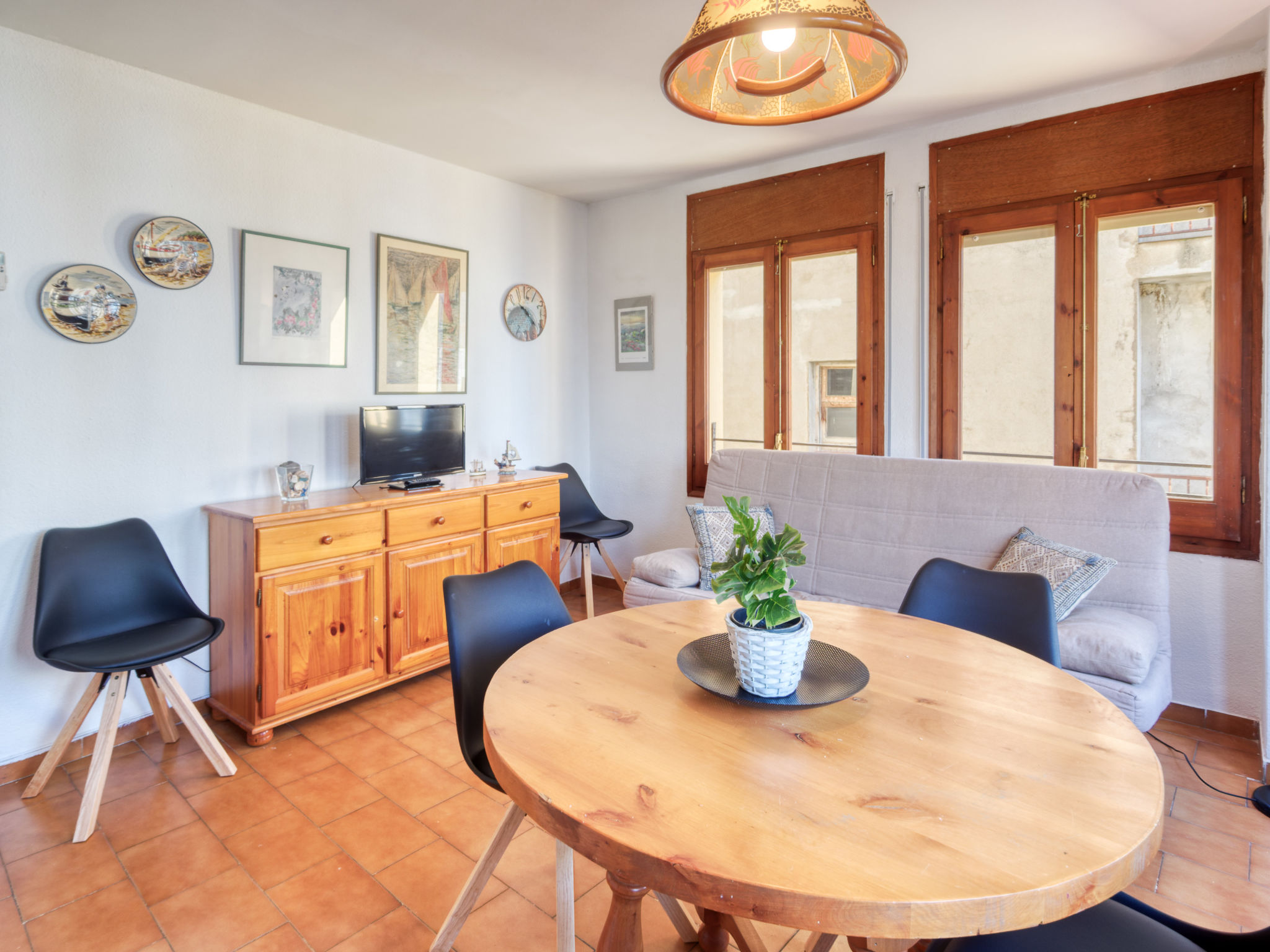 Photo of Centro peatonal Roses