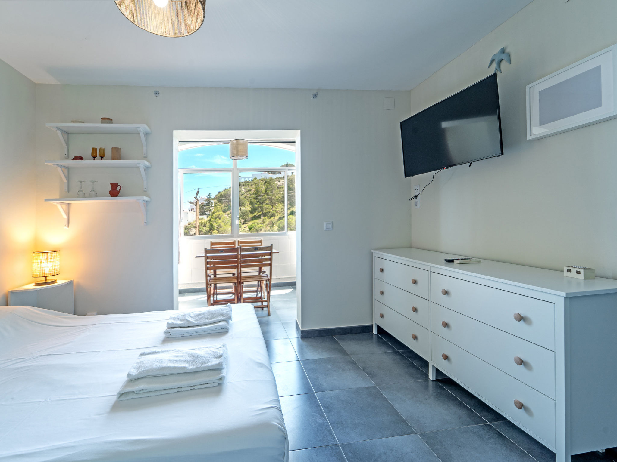 Photo of WELCS ESTUDIO 171 EMP con piscina comunitaria