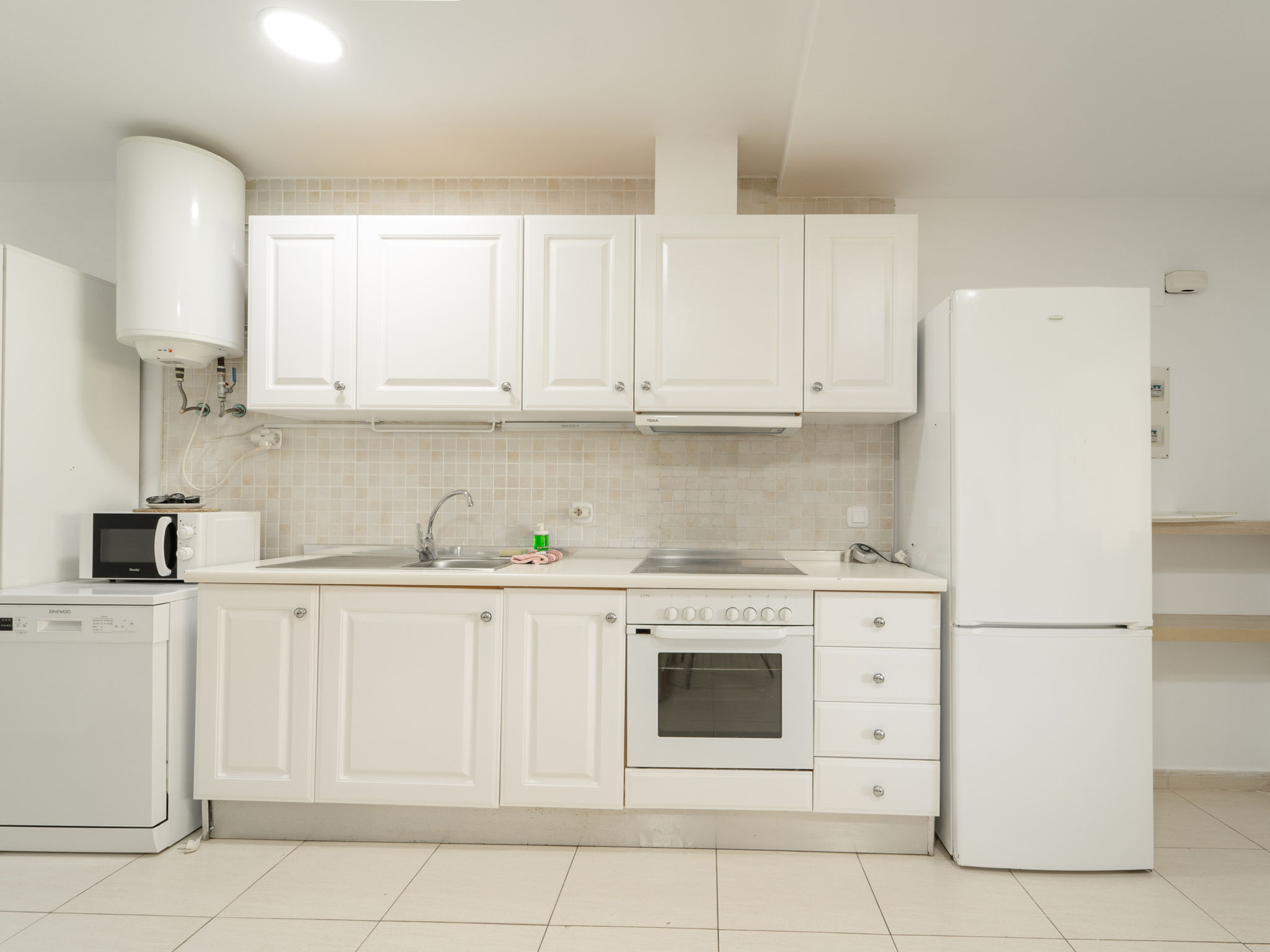 Photo of WELCS APARTAMENTO 133 EMP con piscina comunitaria