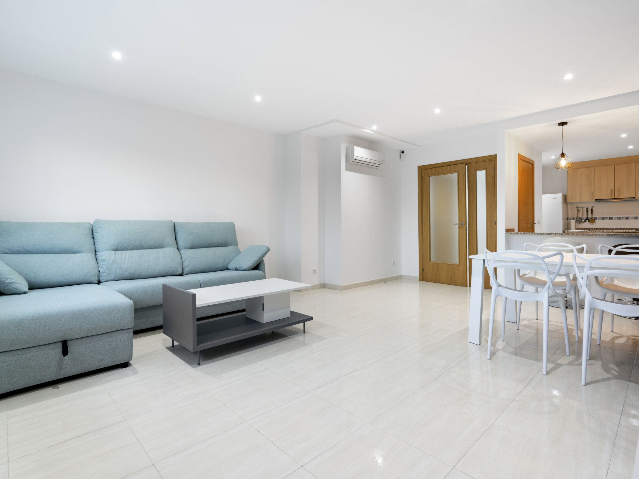 Photo of WELCS APARTAMENTO 116 EMP cerca del Mar