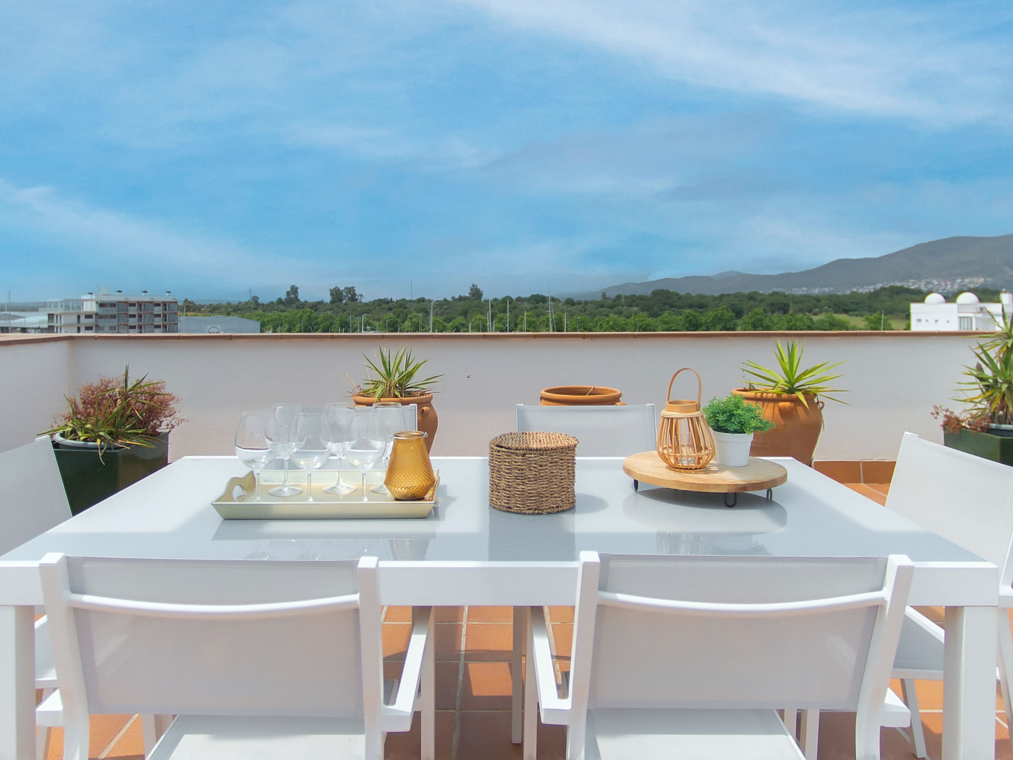 Photo of WELCS APARTAMENTO 254 EMP con vista al canal