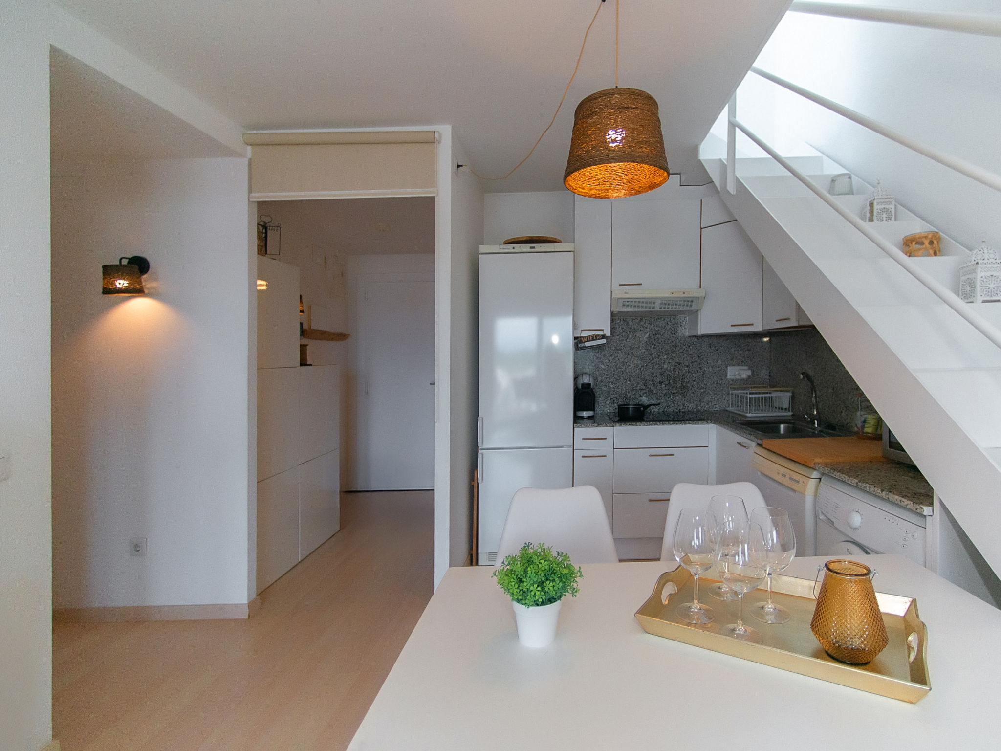 Photo of WELCS APARTAMENTO 254 EMP con vista al canal