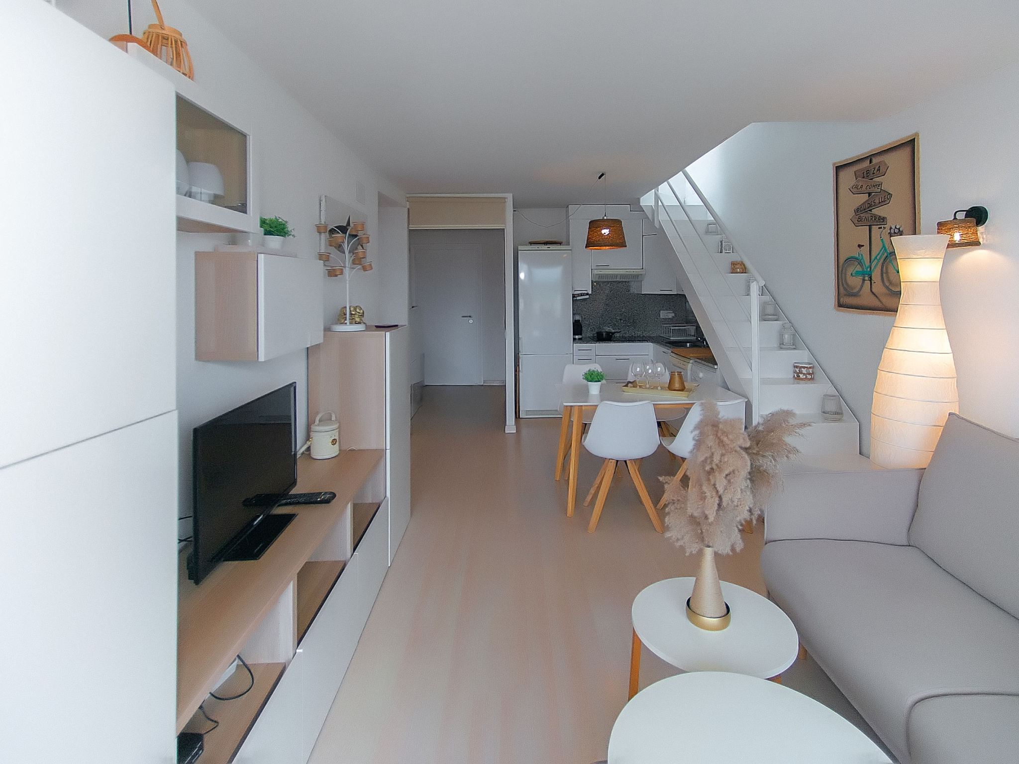 Photo of WELCS APARTAMENTO 254 EMP con vista al canal