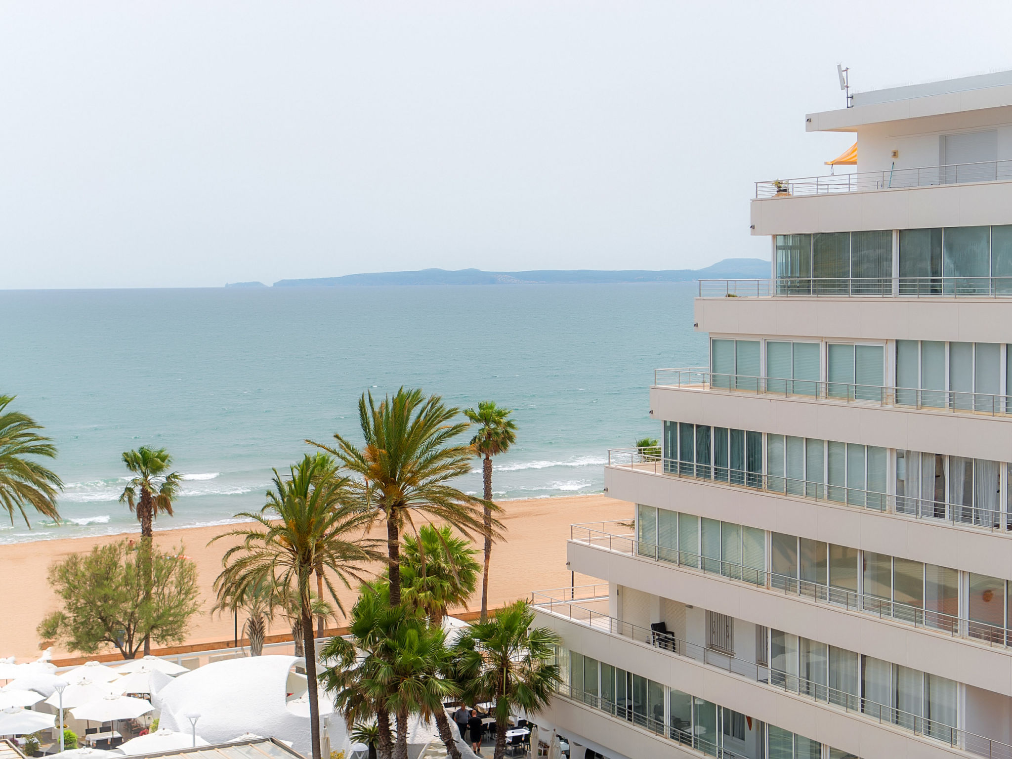 Photo of WELCS APARTAMENTO 255 EMP con terraza con vista