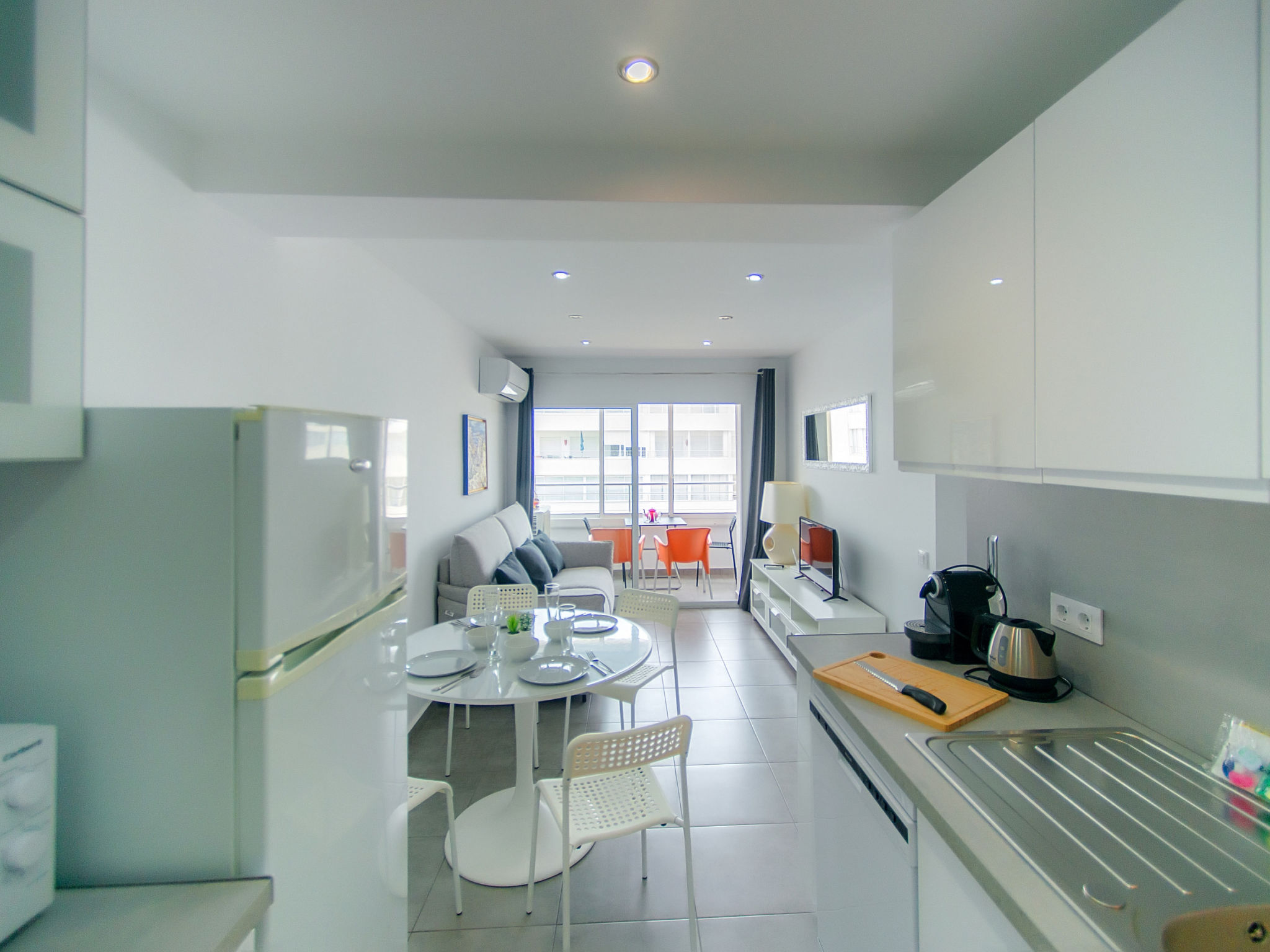 Photo of WELCS APARTAMENTO 255 EMP con terraza con vista