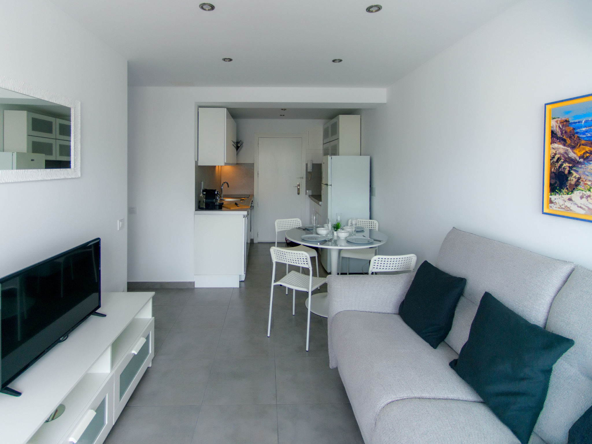 Photo of WELCS APARTAMENTO 255 EMP con terraza con vista