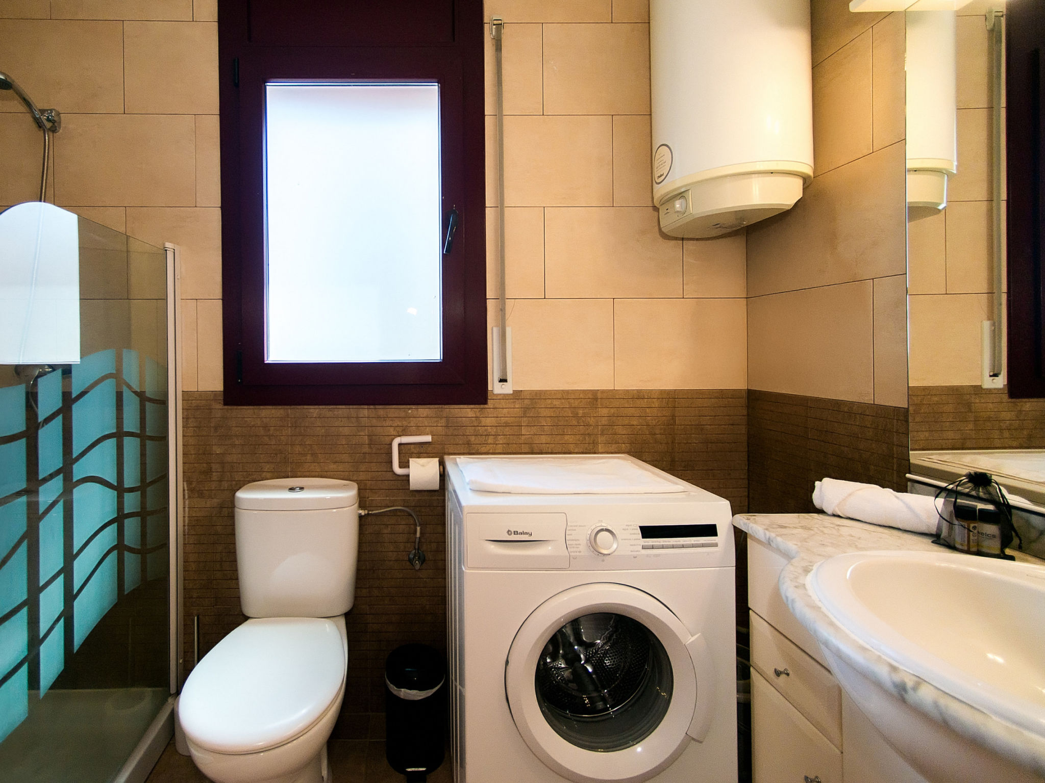 Photo of WELCS APARTAMENTO 265 EMP cerca de la playa