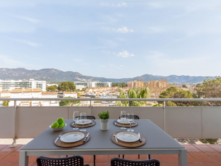 Search and Stay destination Roses, CT - Spain from AU$ 269. Port Canigó