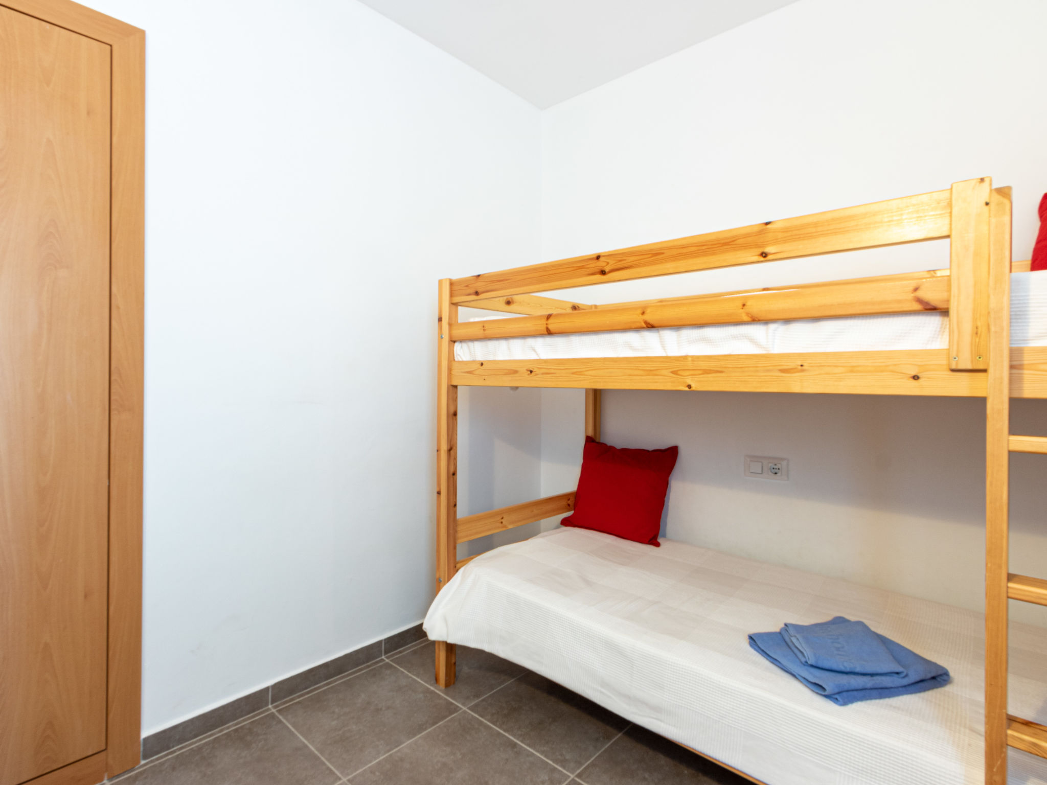 Photo of Cap Mestral